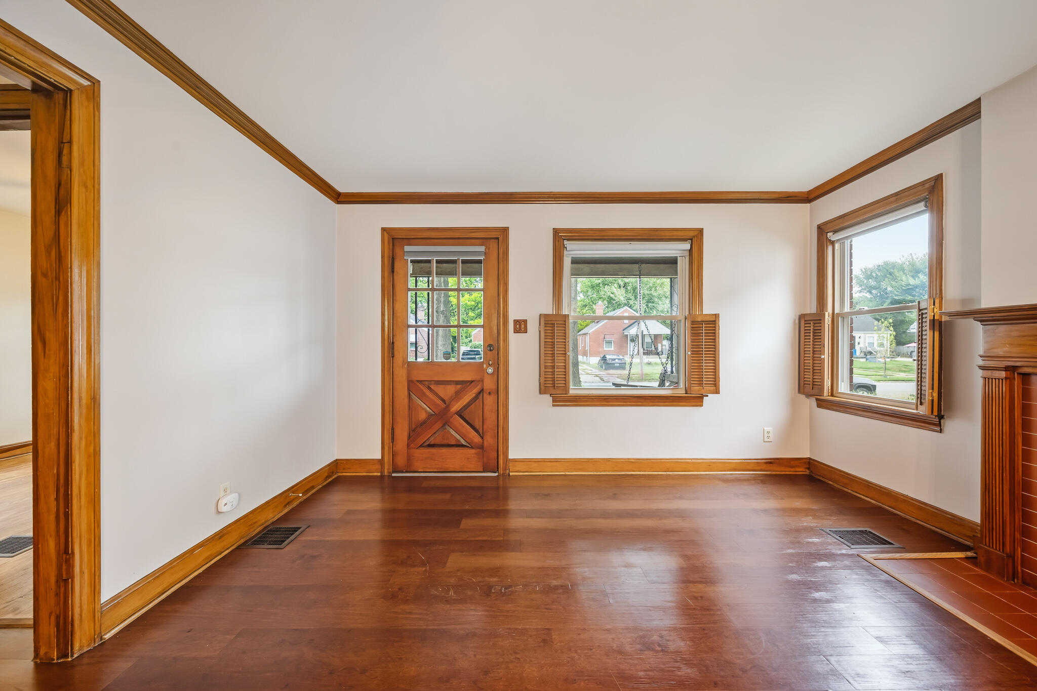1307 Central Avenue Property Photo 7