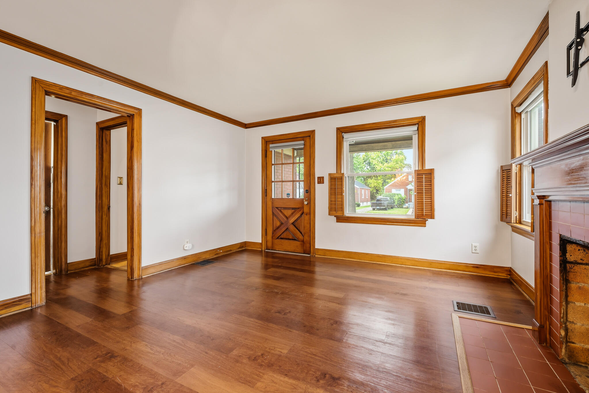1307 Central Avenue Property Photo 10
