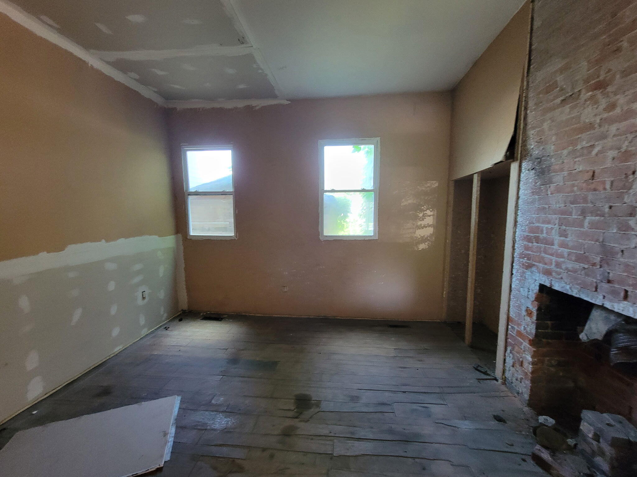 166 Farley Place Property Photo 8