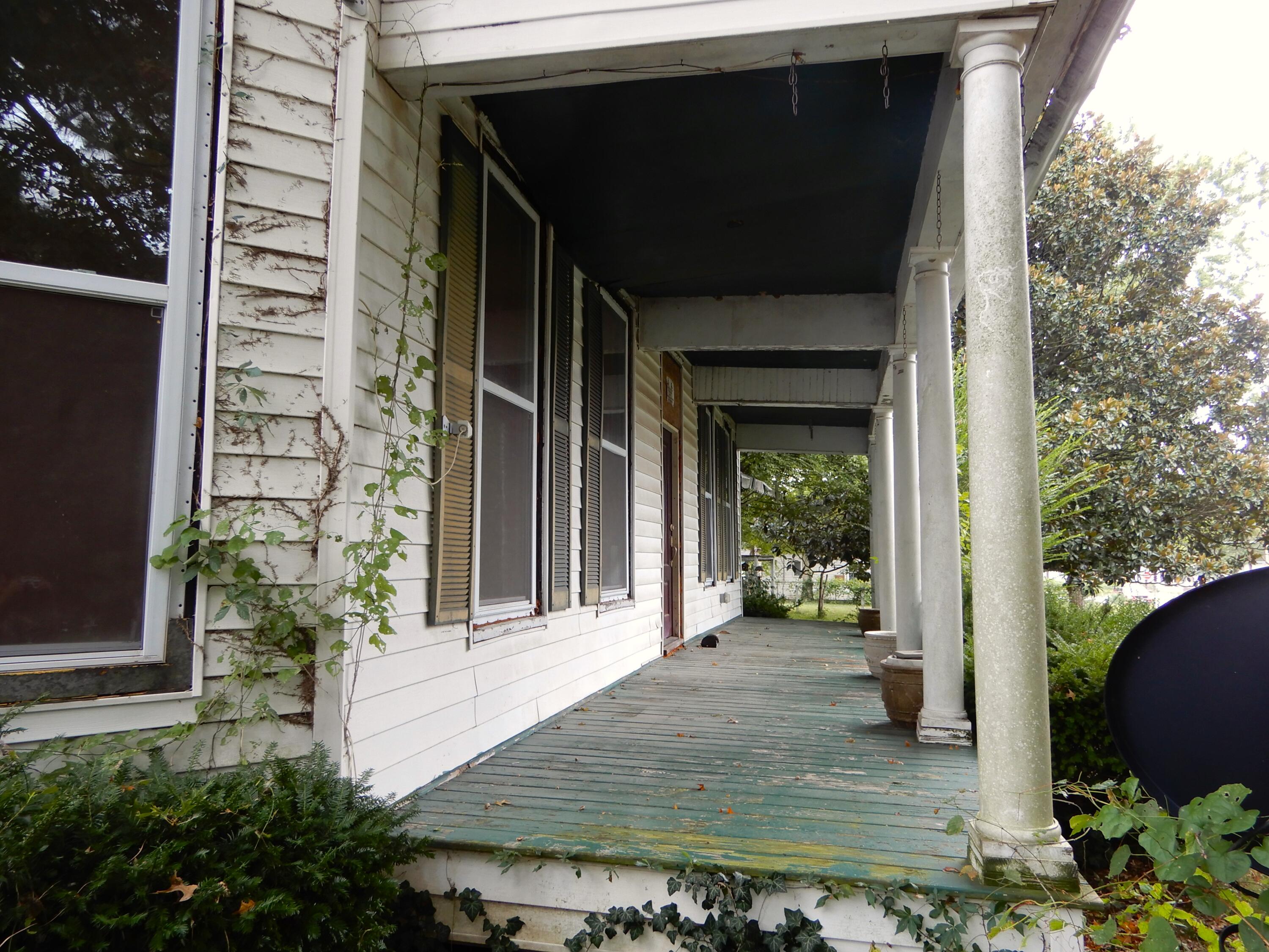 166 Farley Place Property Photo 11