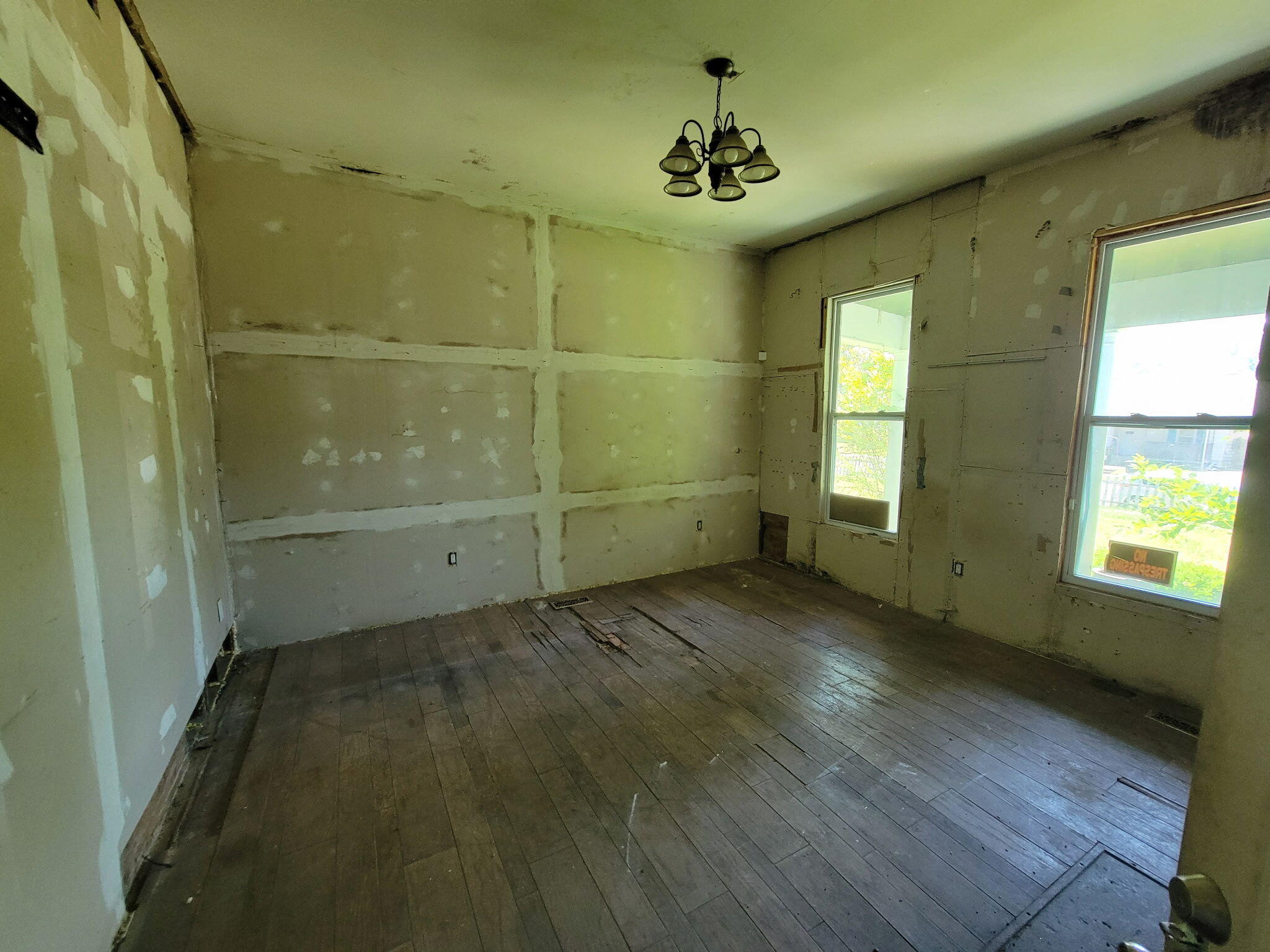 166 Farley Place Property Photo 30