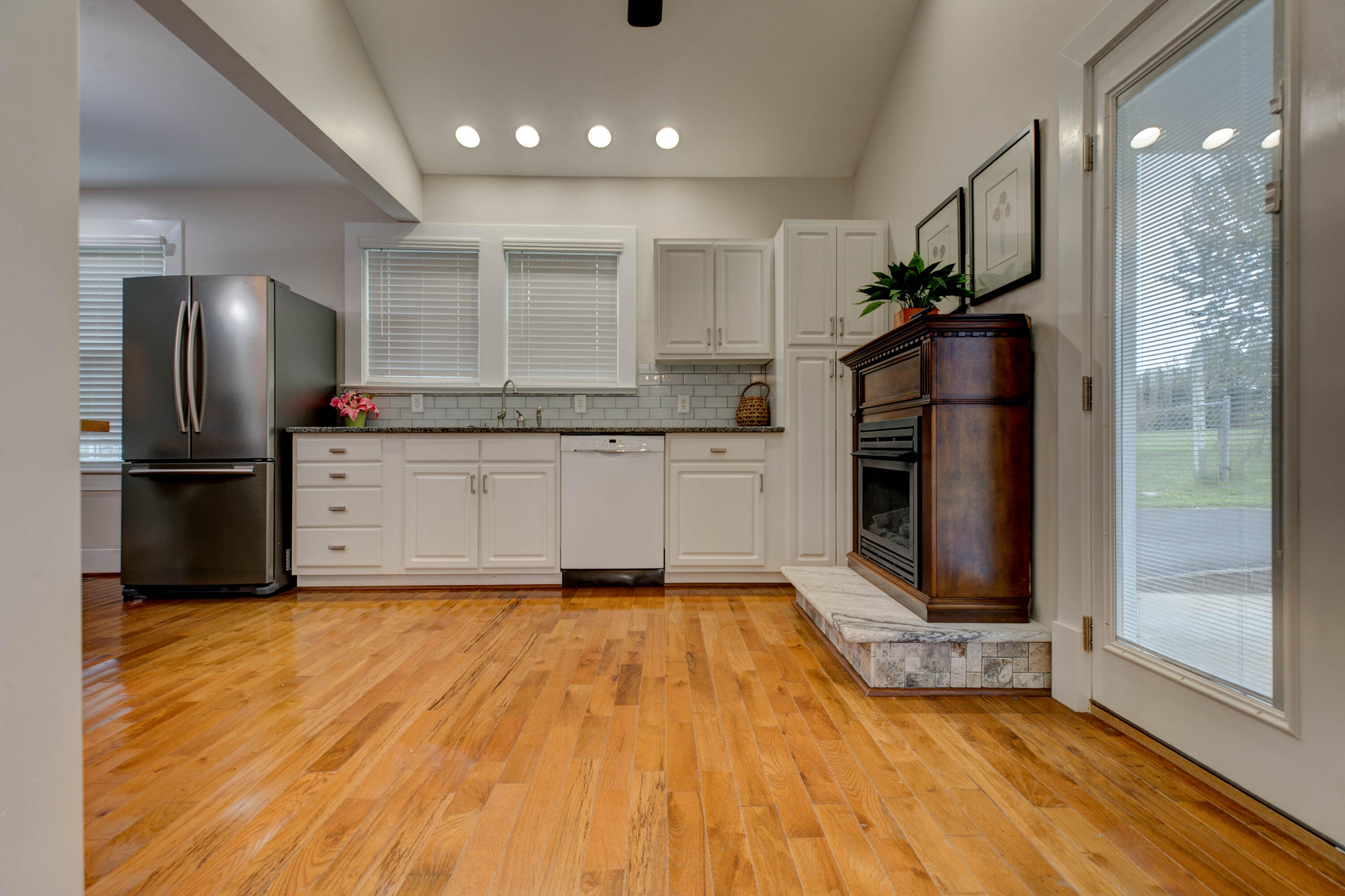38 Johnson Avenue Property Photo 14
