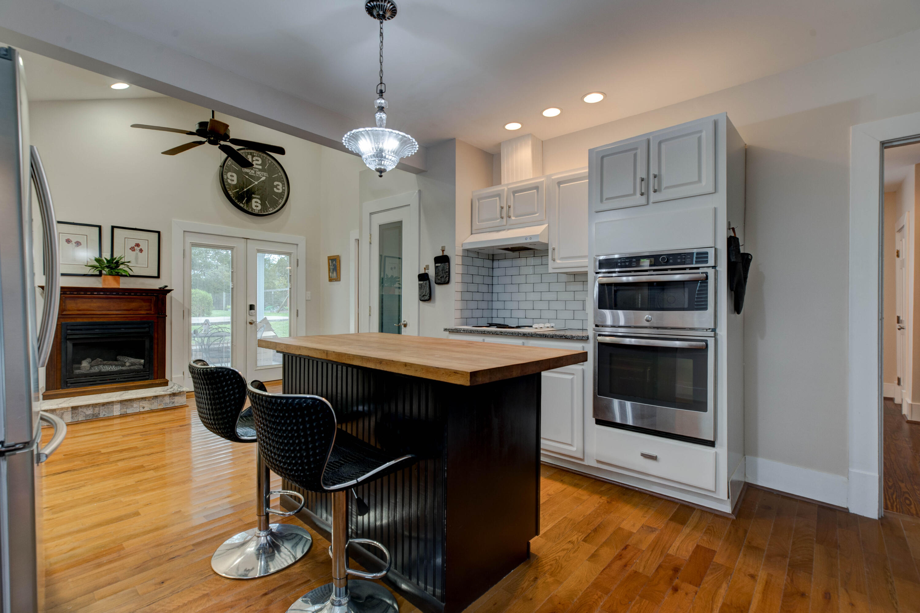 38 Johnson Avenue Property Photo 17