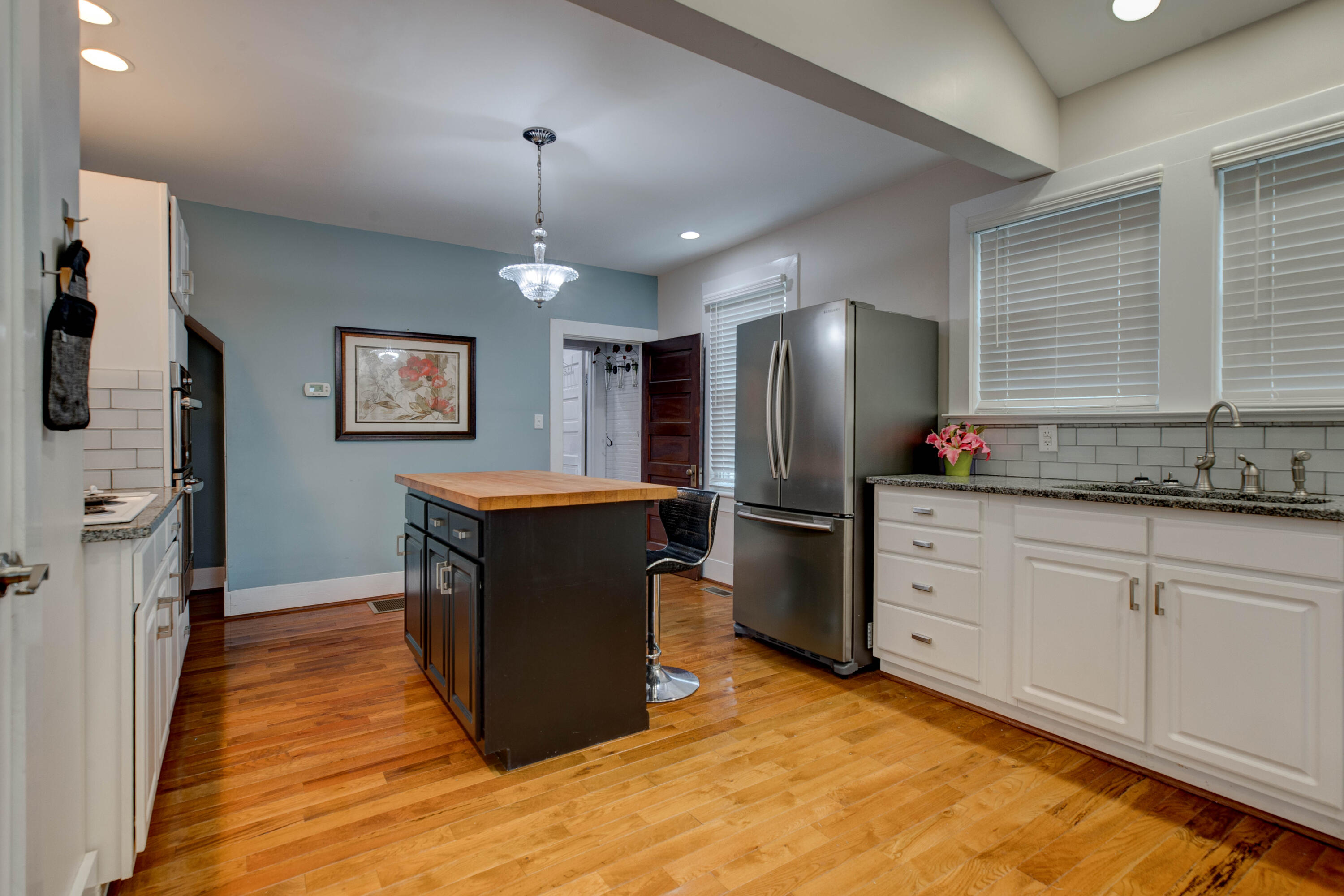 38 Johnson Avenue Property Photo 18