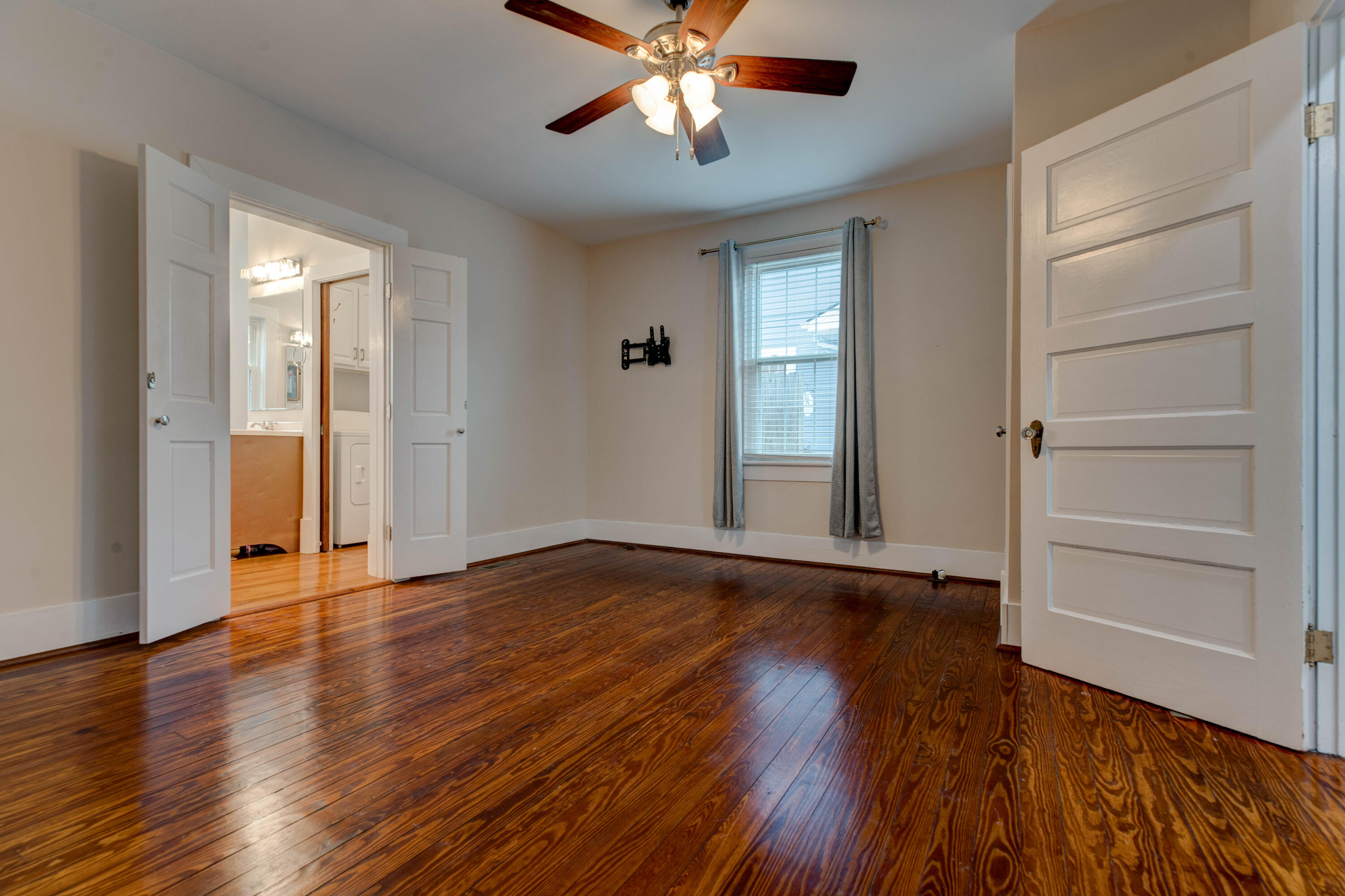 38 Johnson Avenue Property Photo 24