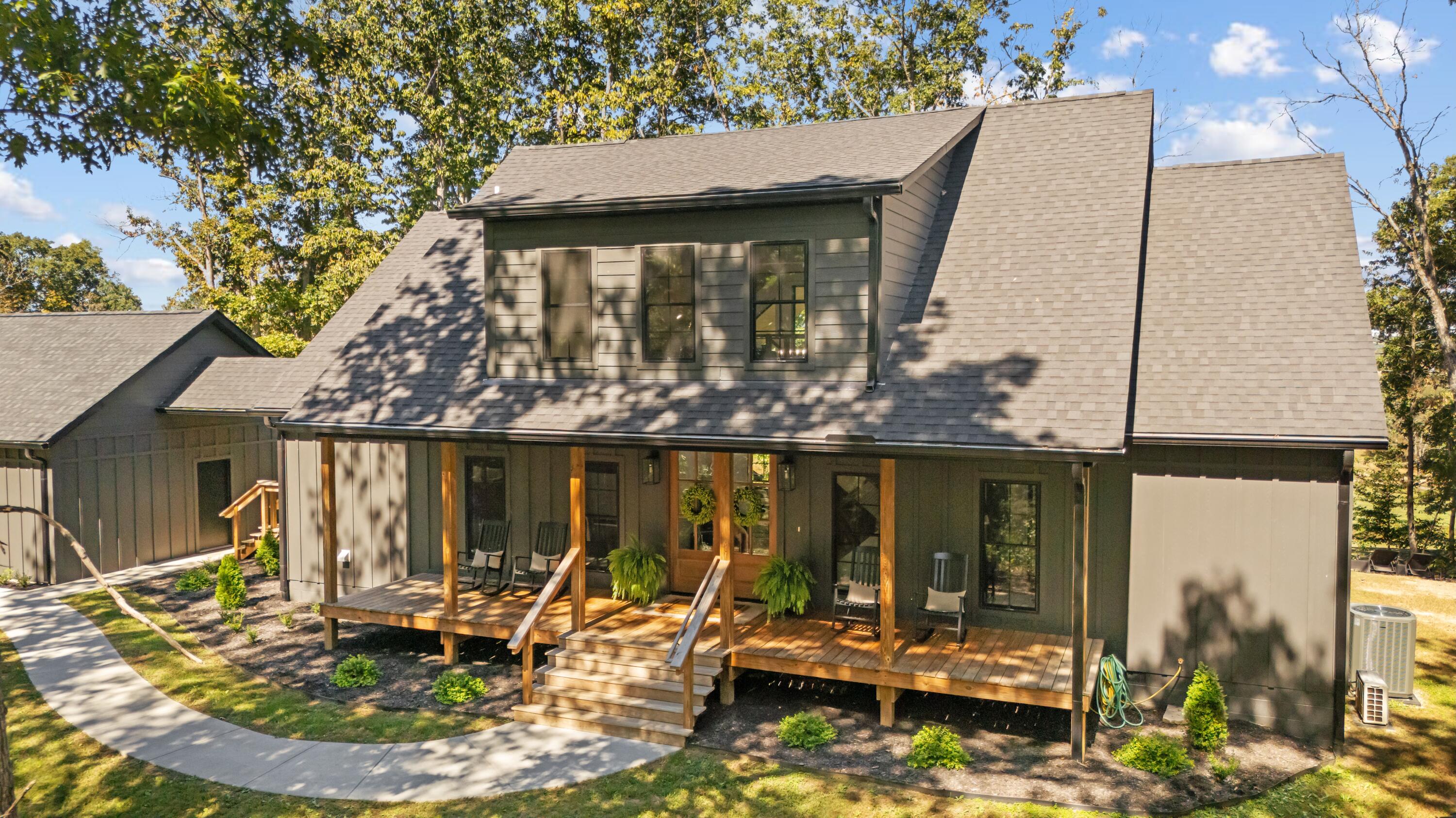 330 Spencer Lane