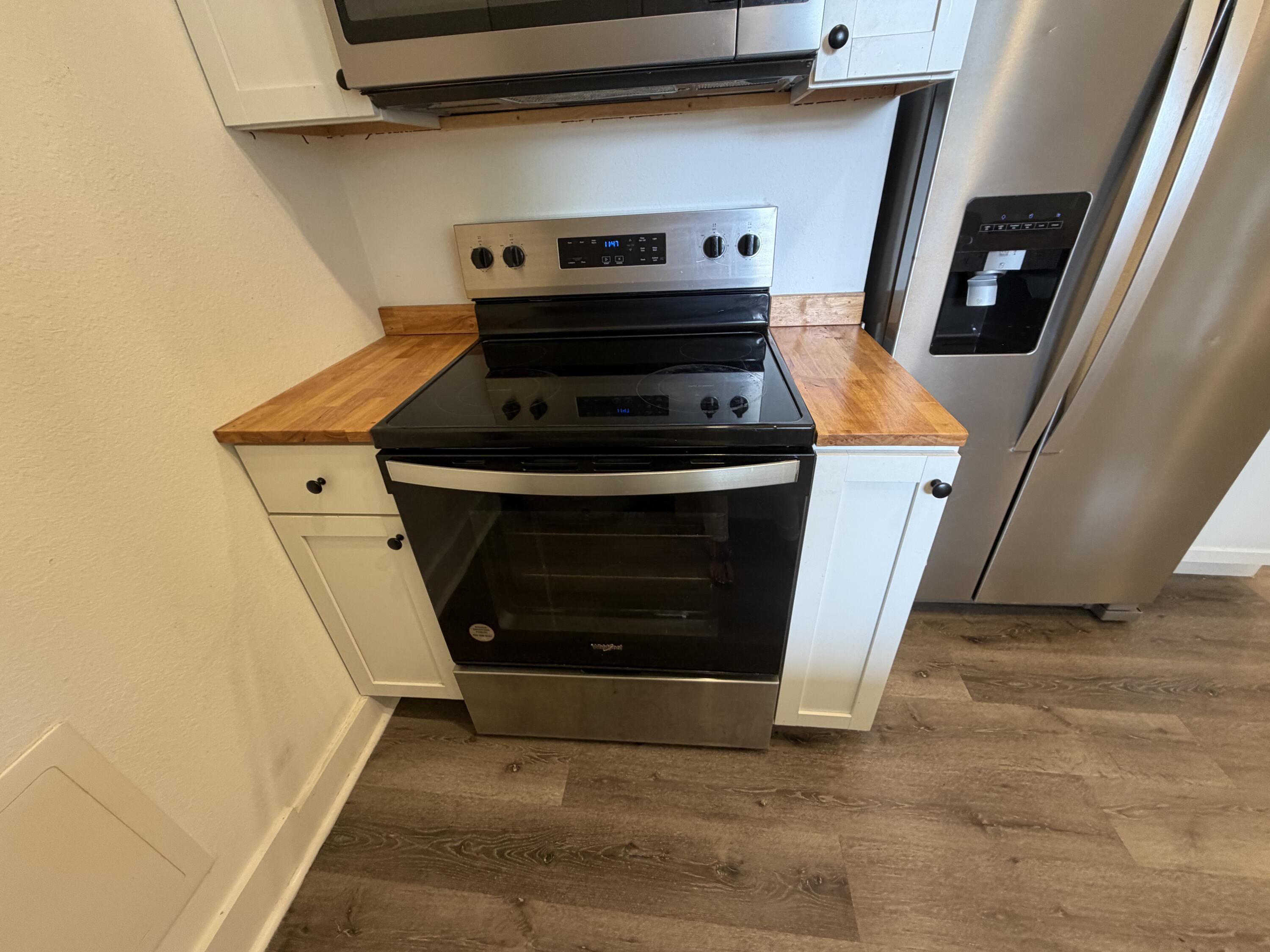 1801 & 1801 1/2 Exeter Avenue Property Photo 11