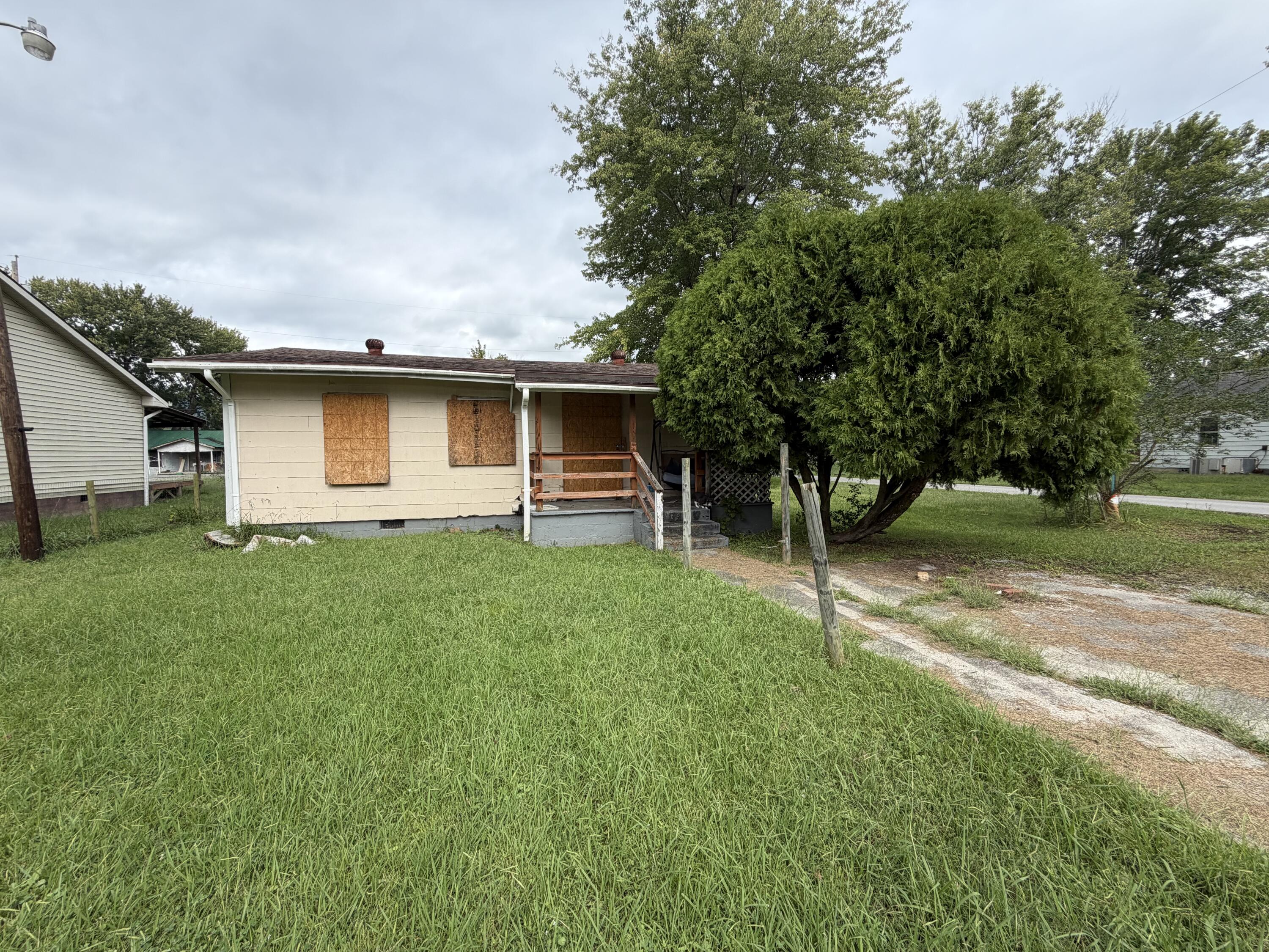 1801 & 1801 1/2 Exeter Avenue Property Photo 30