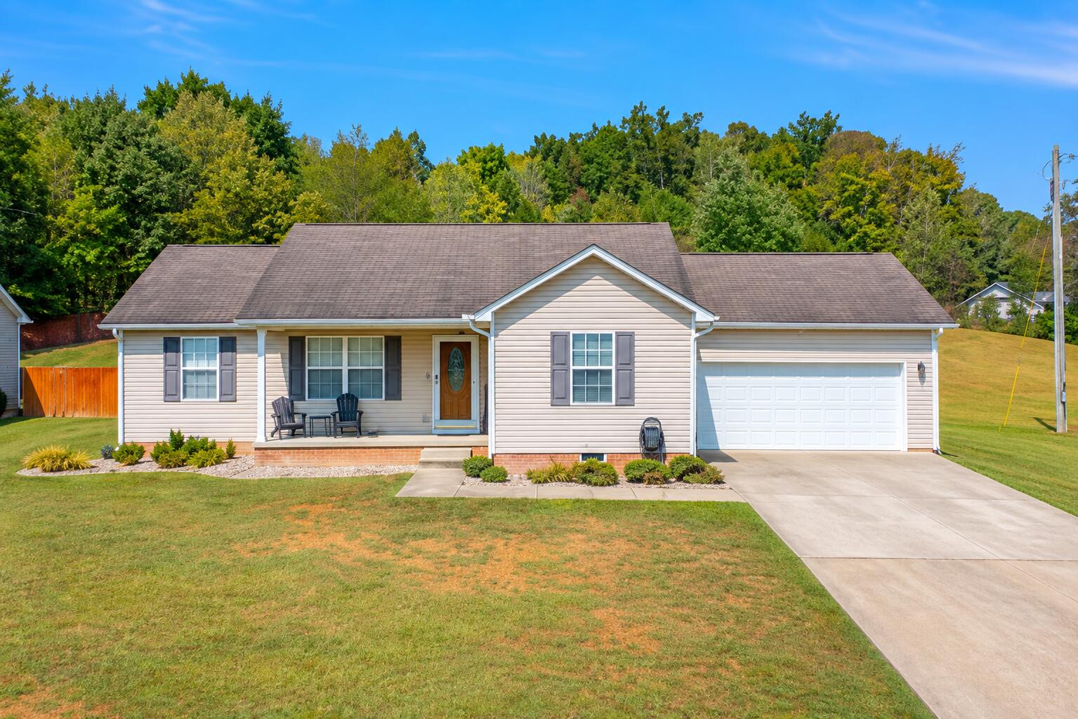 1352 E Pittsburg Church Road Property Photo 6
