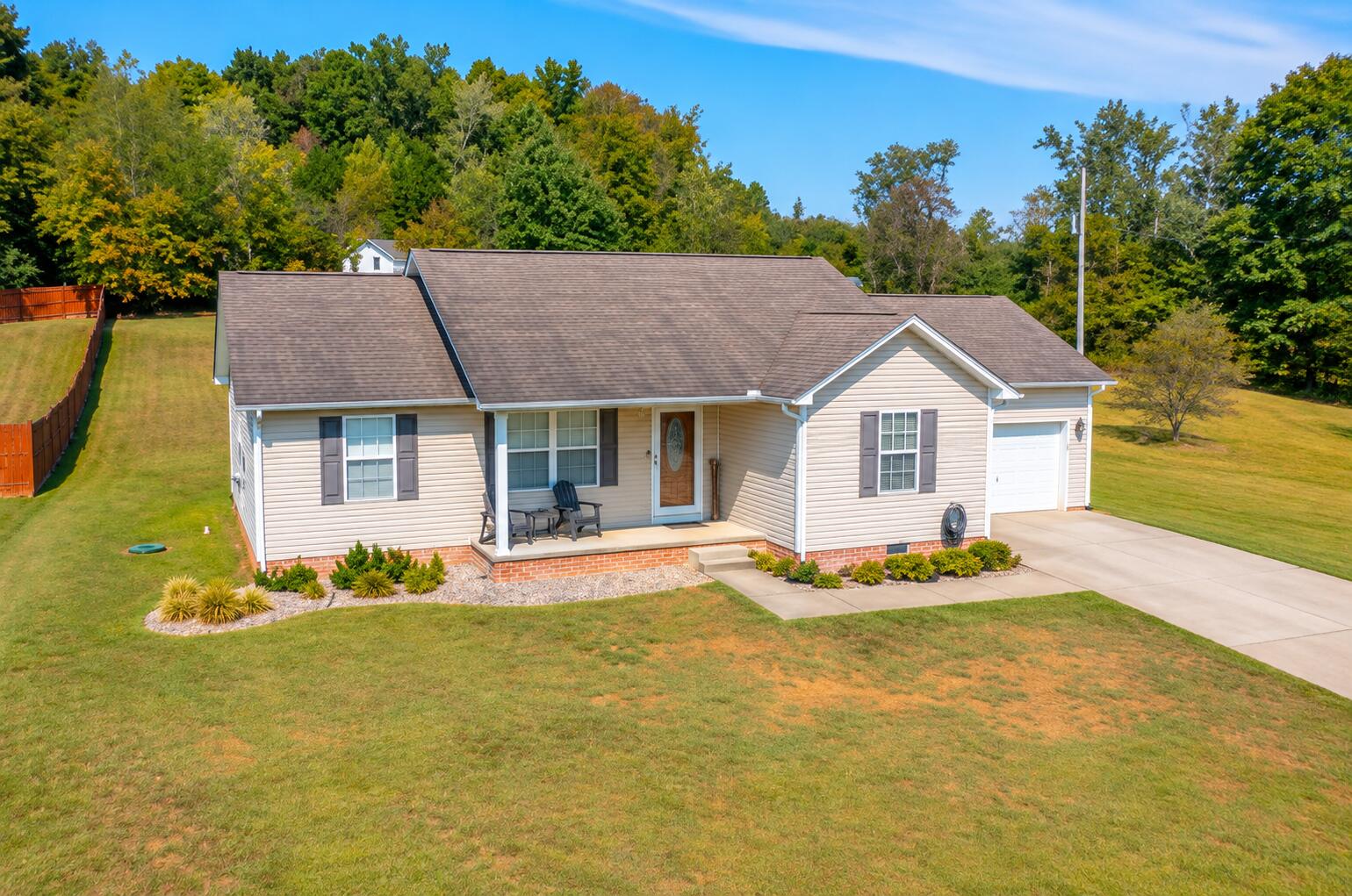 1352 E Pittsburg Church Road Property Photo 8