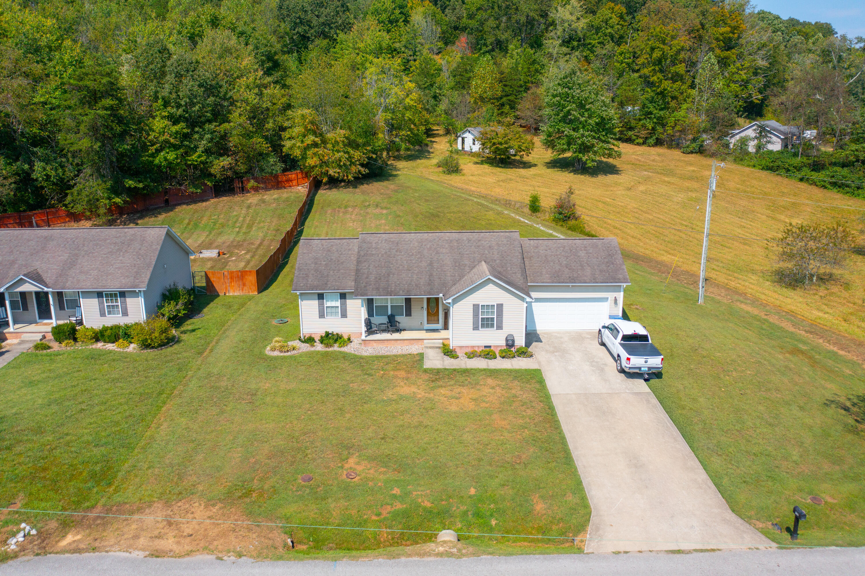 1352 E Pittsburg Church Road Property Photo 11