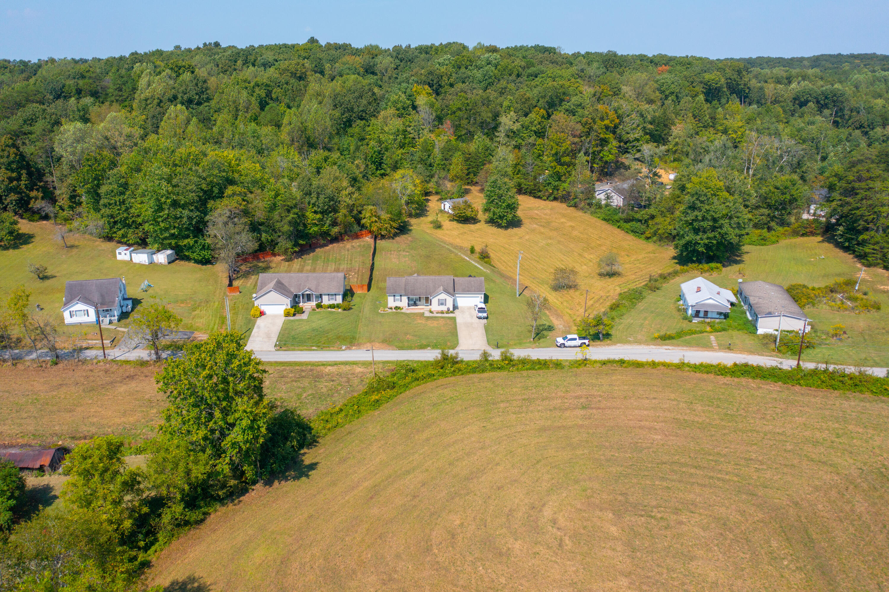 1352 E Pittsburg Church Road Property Photo 17