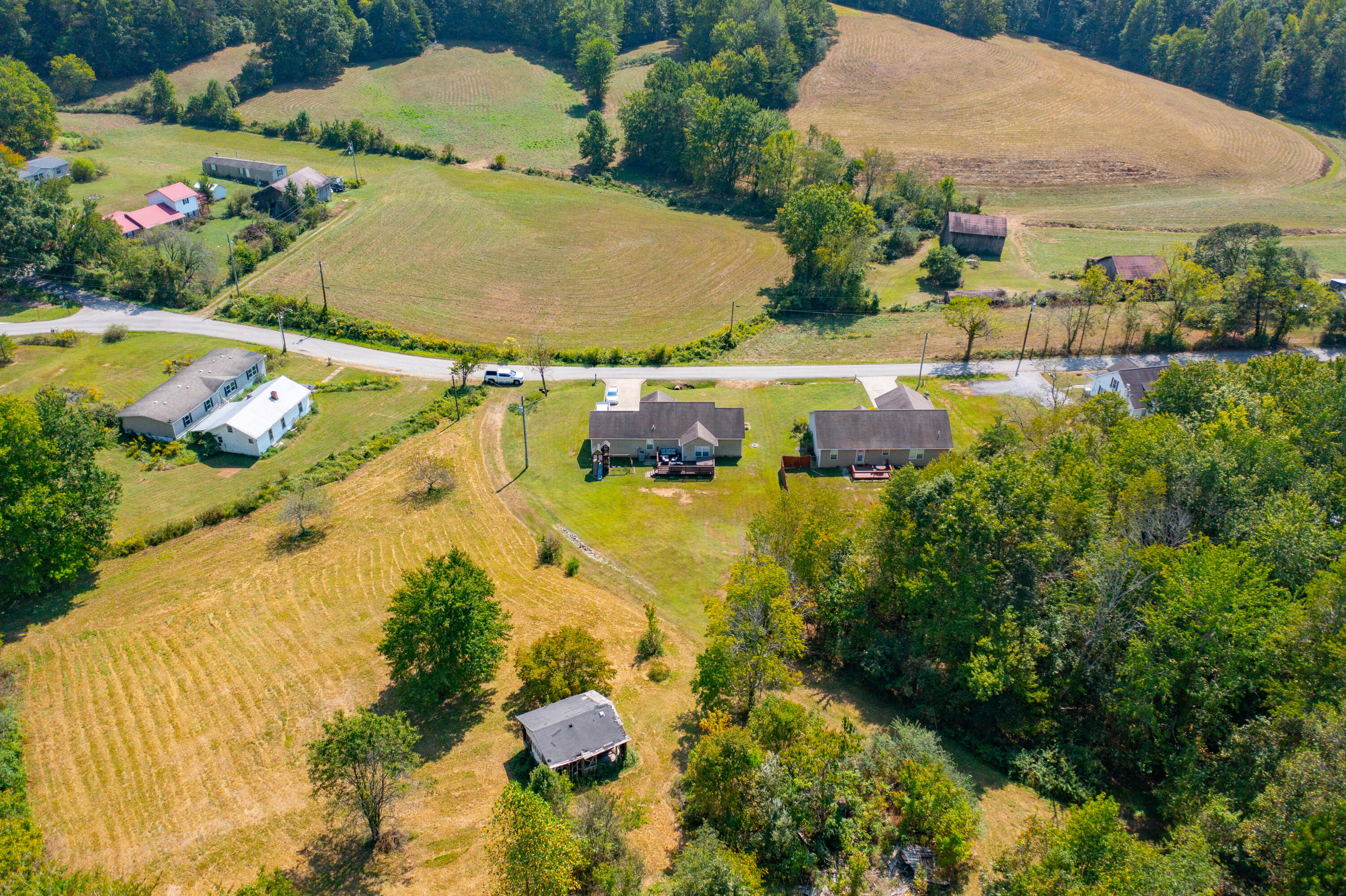 1352 E Pittsburg Church Road Property Photo 24