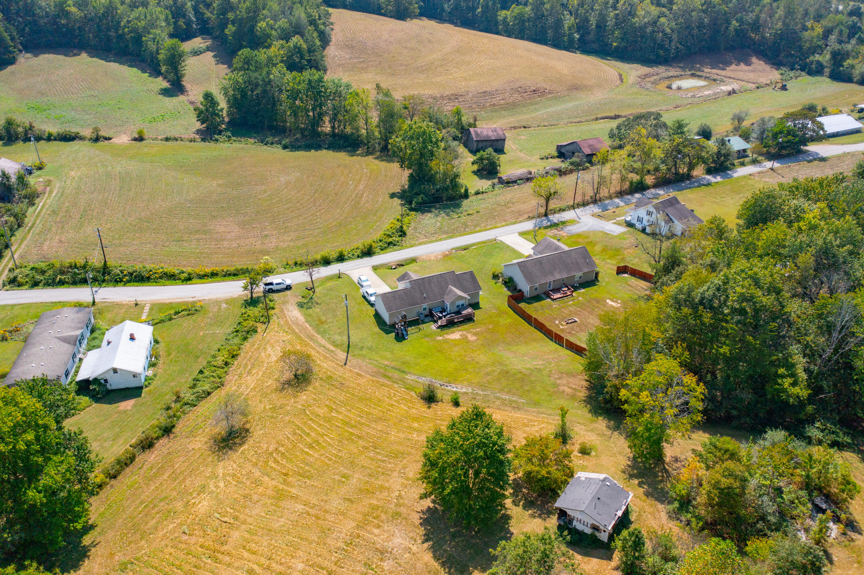 1352 E Pittsburg Church Road Property Photo 25