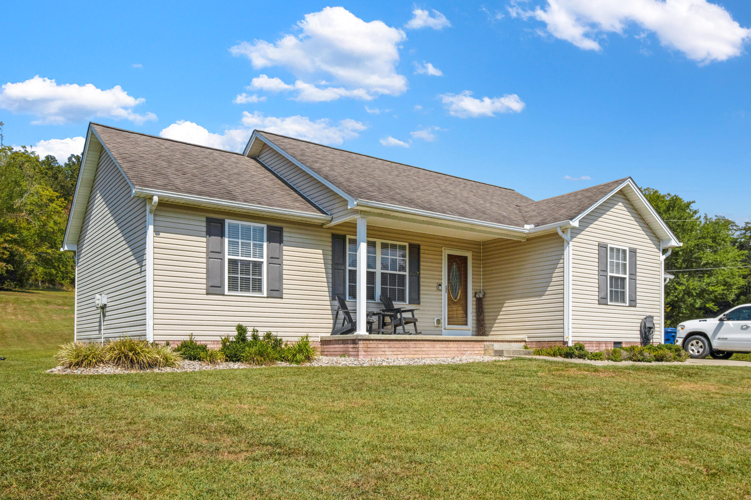 1352 E Pittsburg Church Road Property Photo 65