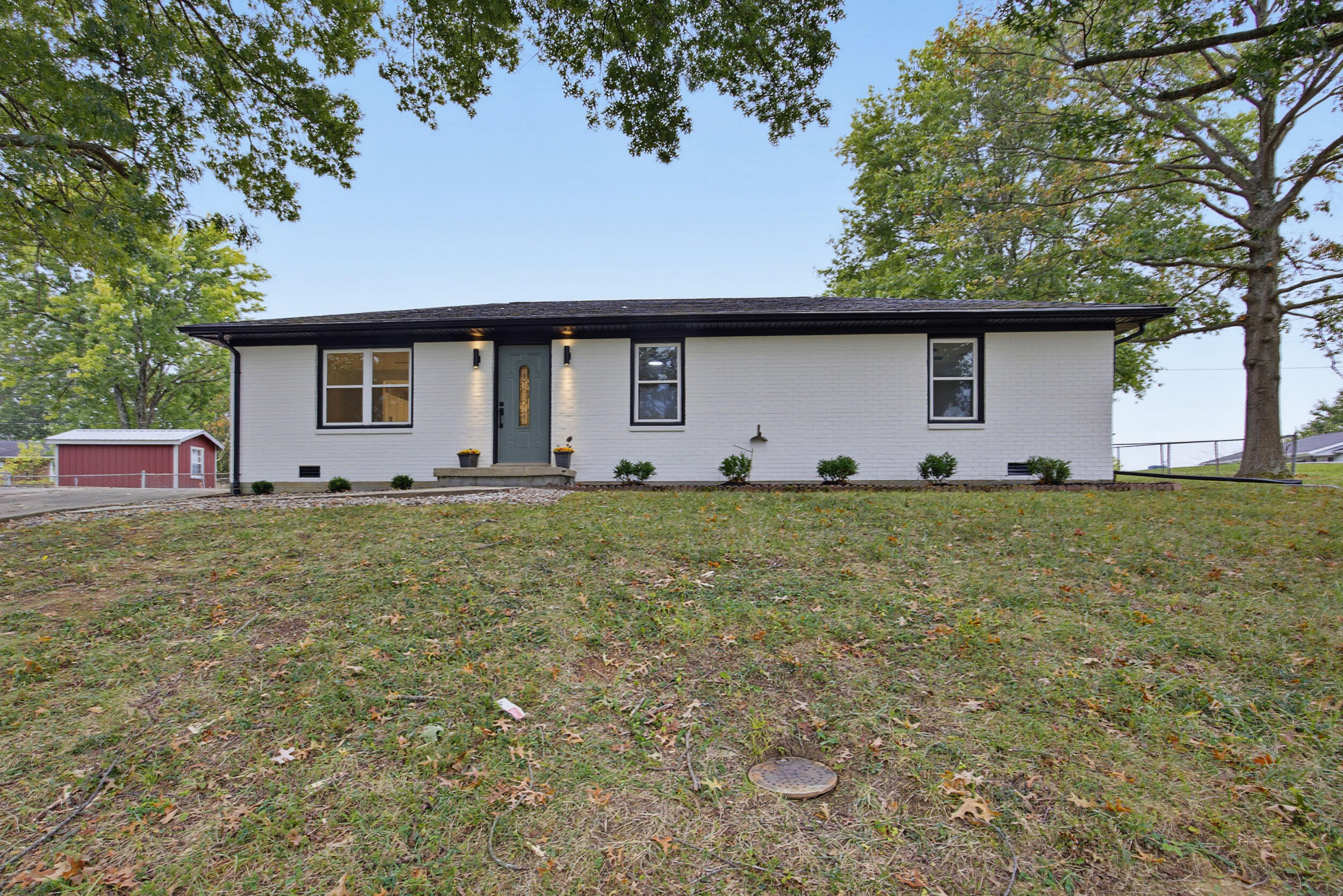 229 Lynn Drive Property Photo 3