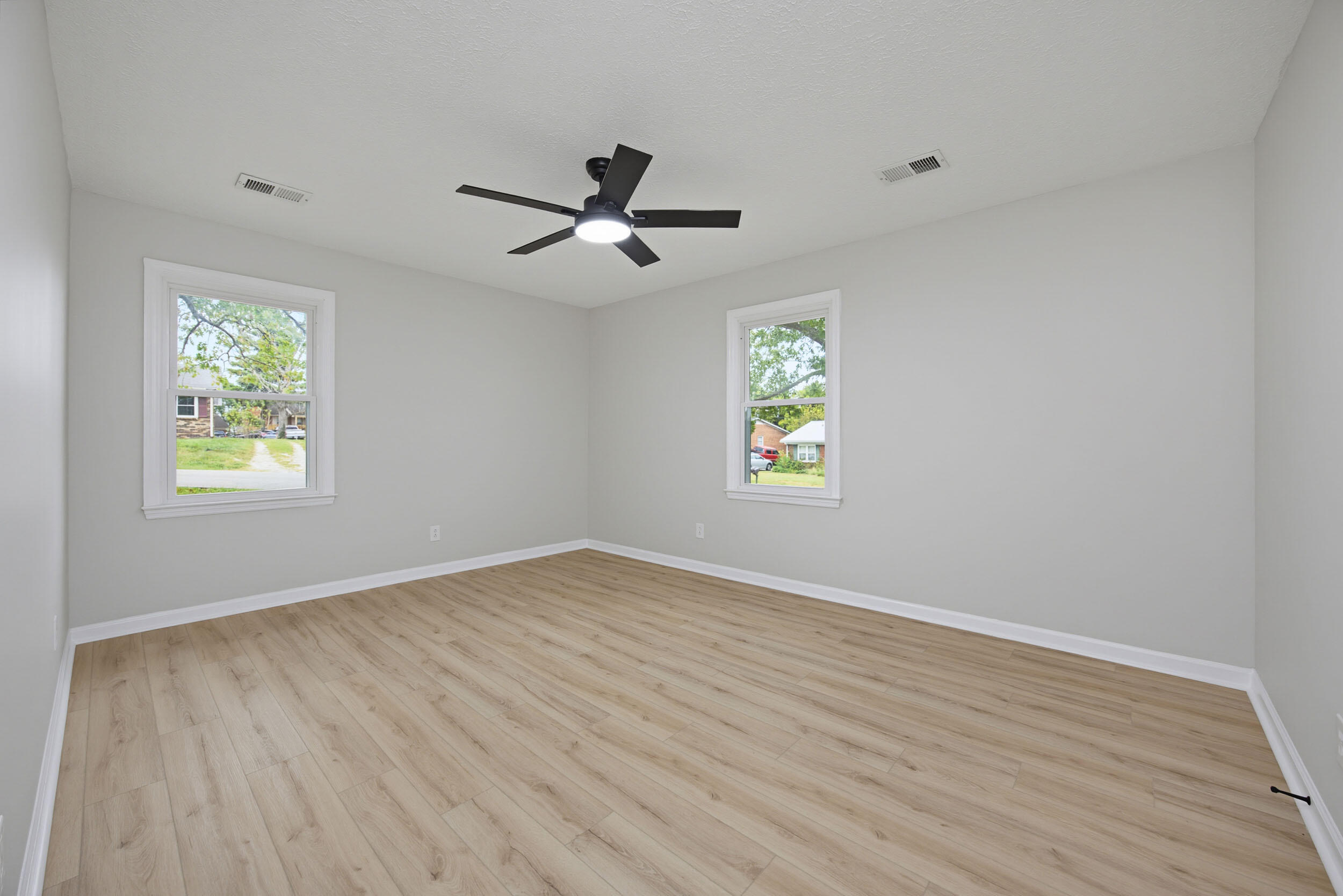 229 Lynn Drive Property Photo 25