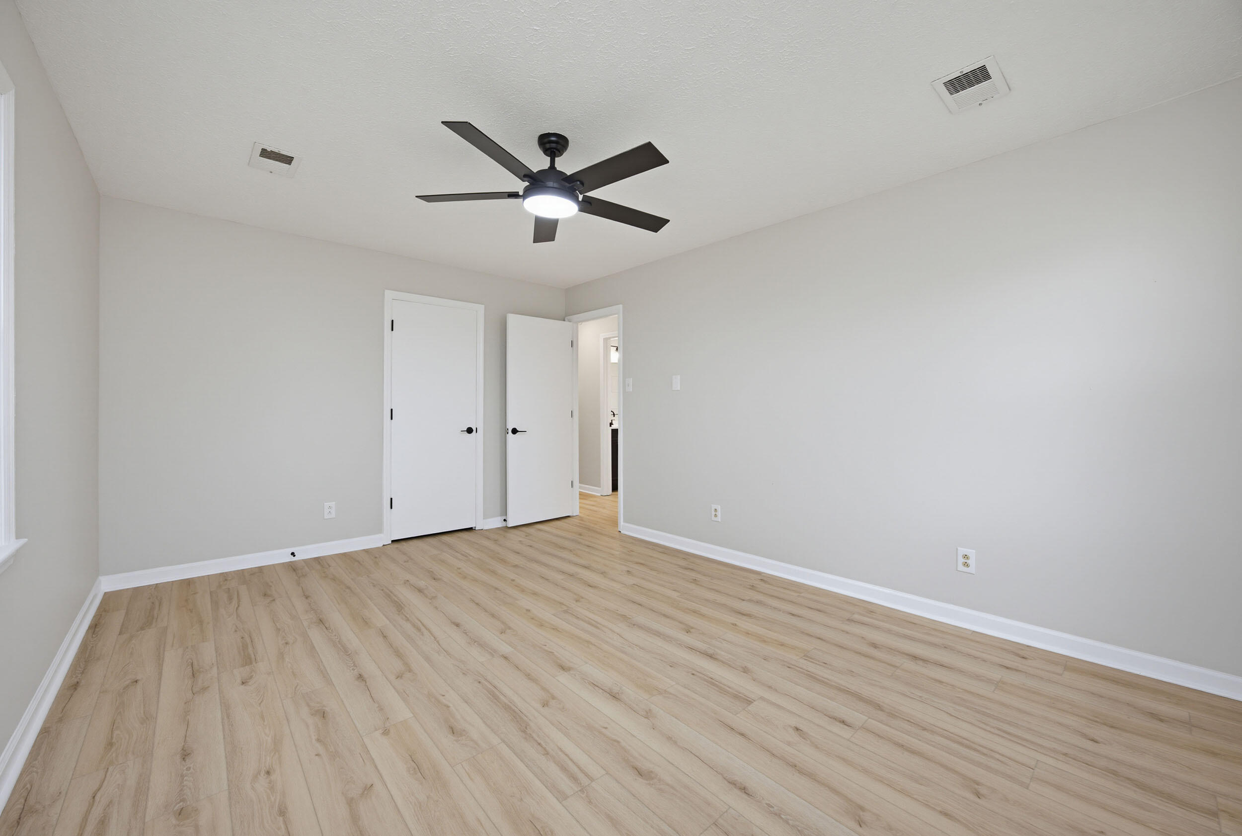229 Lynn Drive Property Photo 27