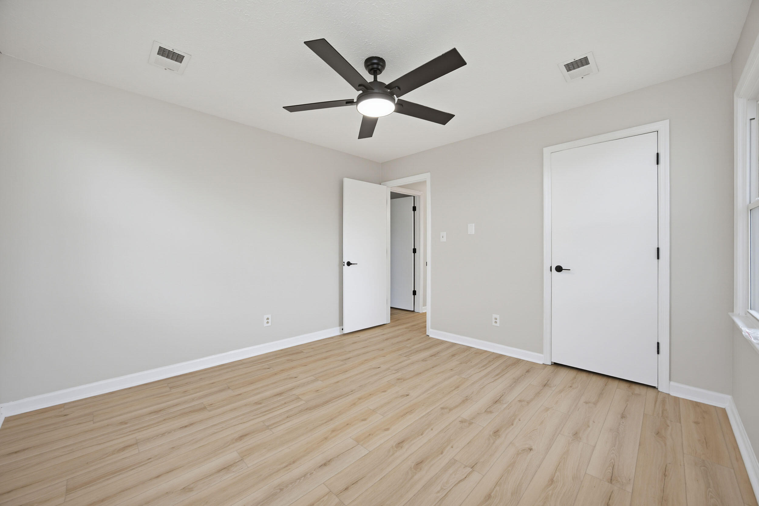 229 Lynn Drive Property Photo 30