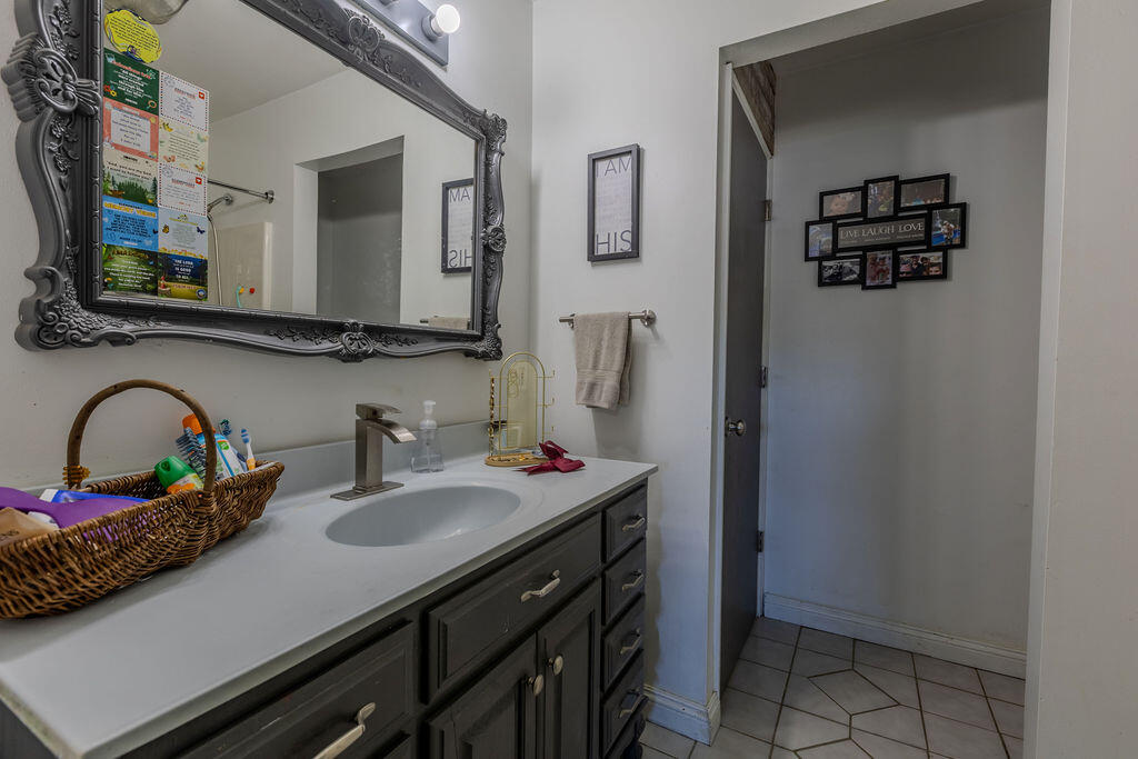 1136 Rayburn Drive Property Photo 15