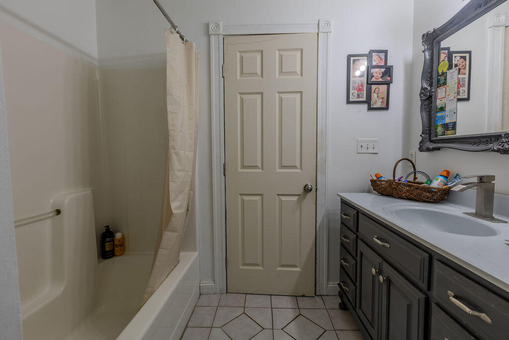 1136 Rayburn Drive Property Photo 16