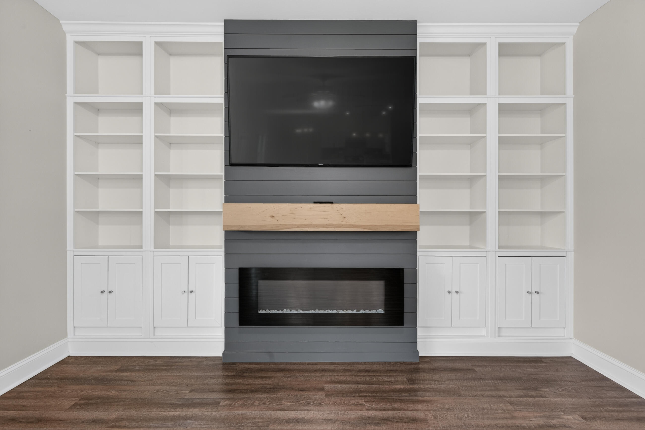 7020 Charismatic Court Property Photo 9