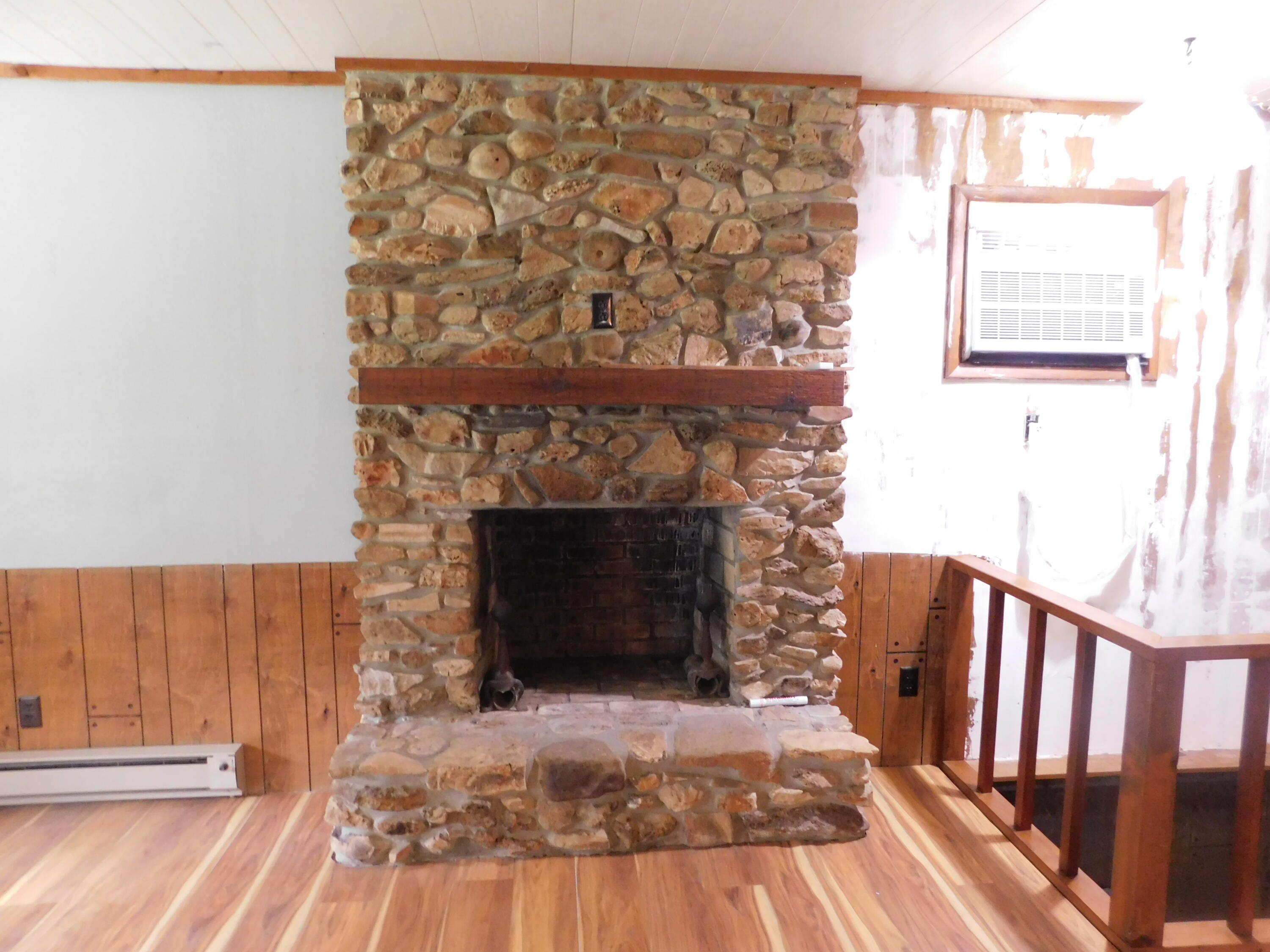 2064 Martin Chapel Road Property Photo 6