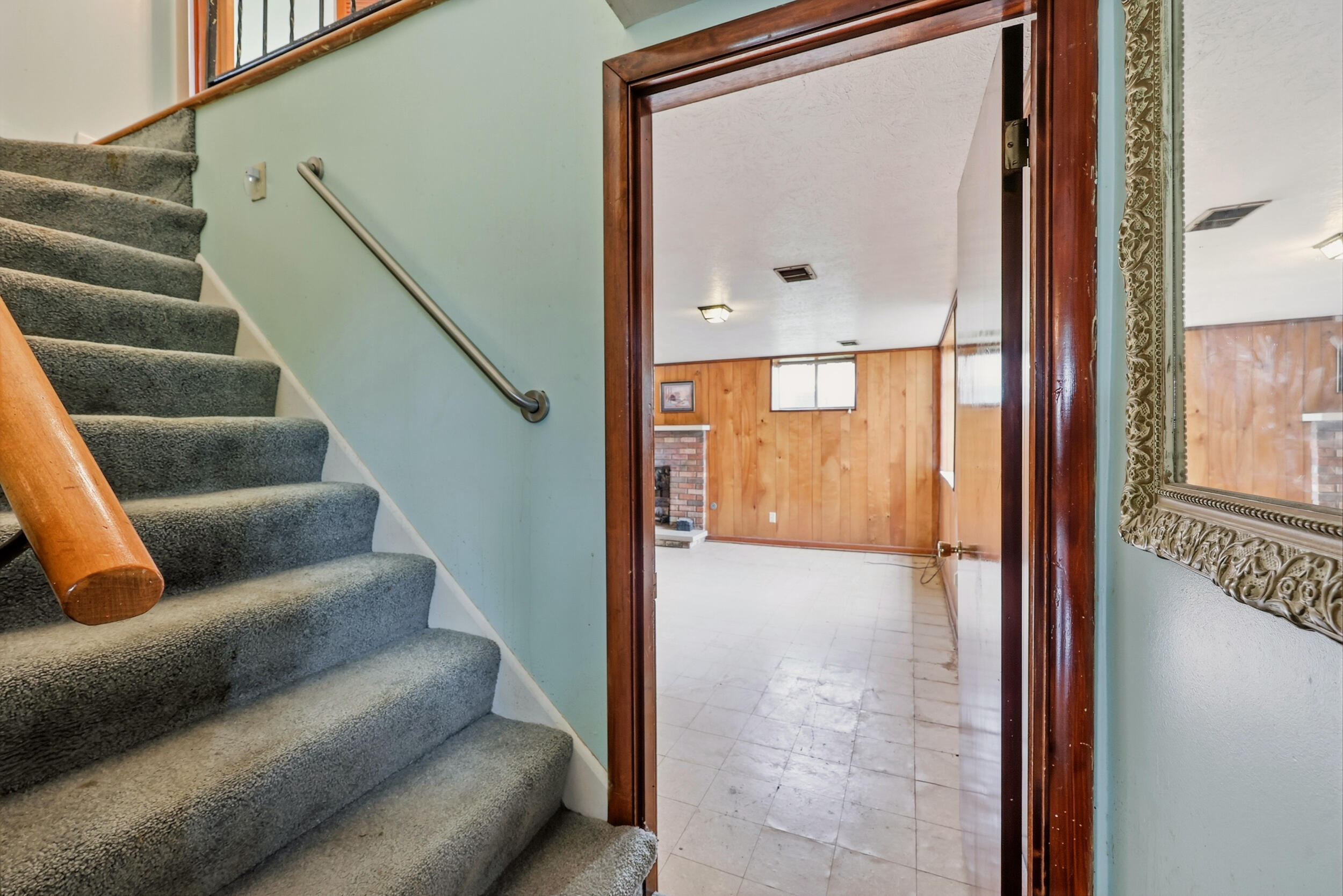 1715 Harrogate Road Property Photo 21