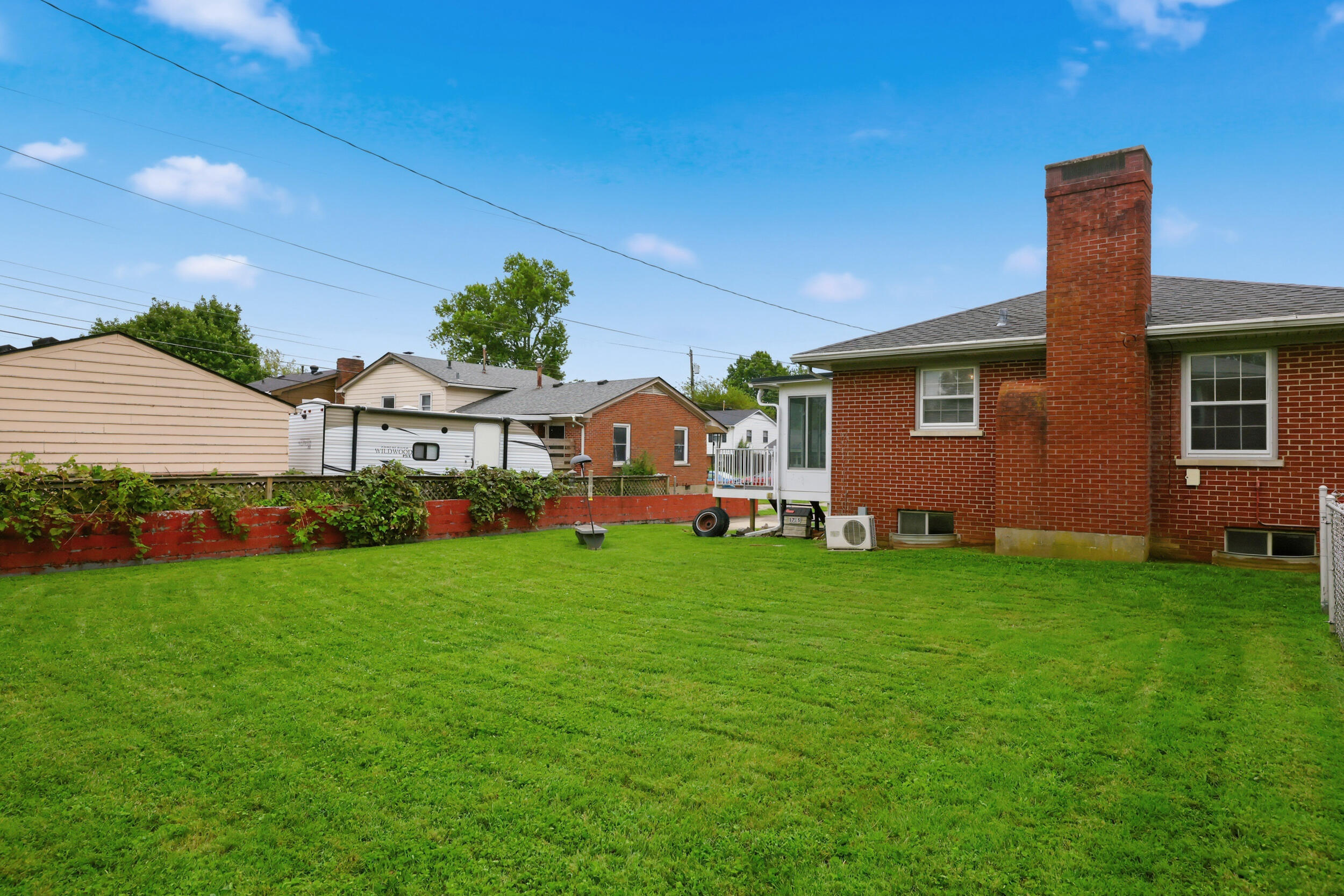 1715 Harrogate Road Property Photo 30