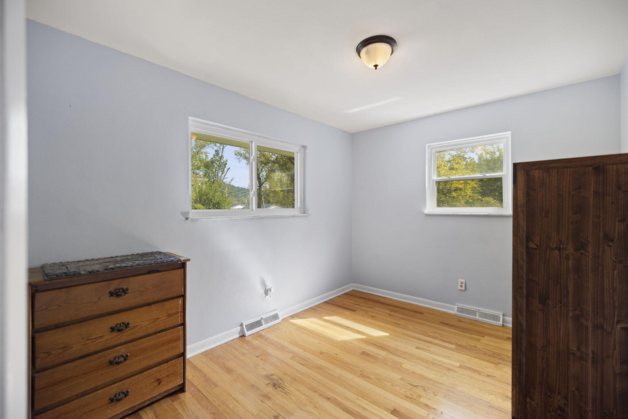 408 S Willow Drive Property Photo 33