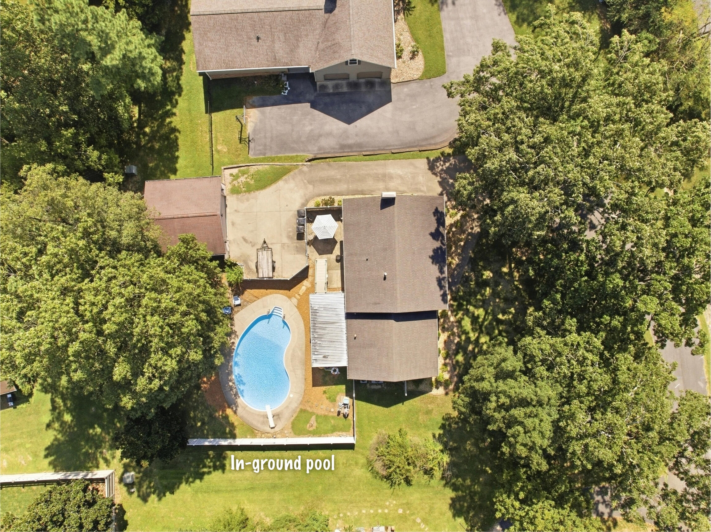 1050 Friedman Lane Property Photo 2