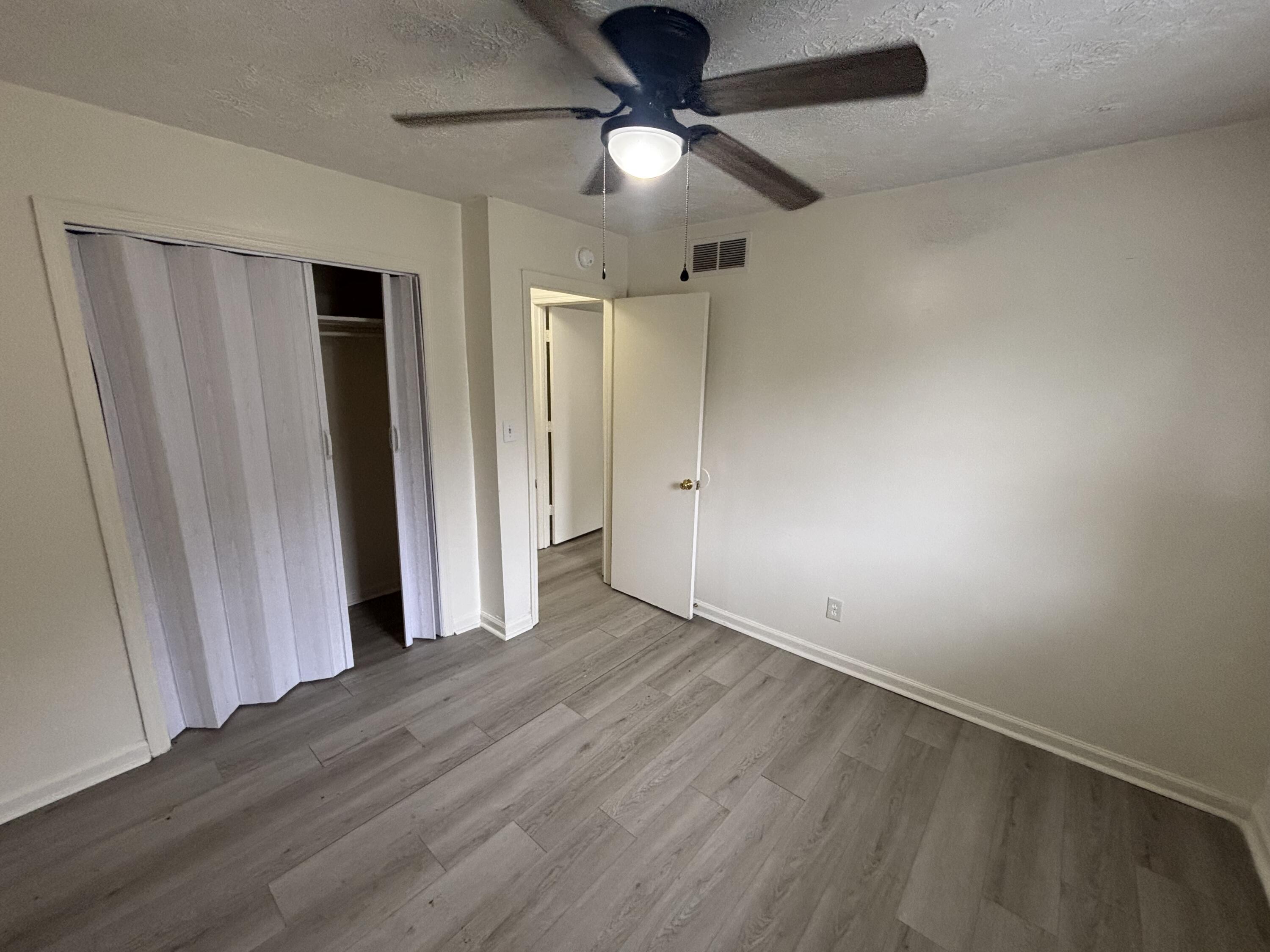 312 Garden Park Drive Property Photo 6