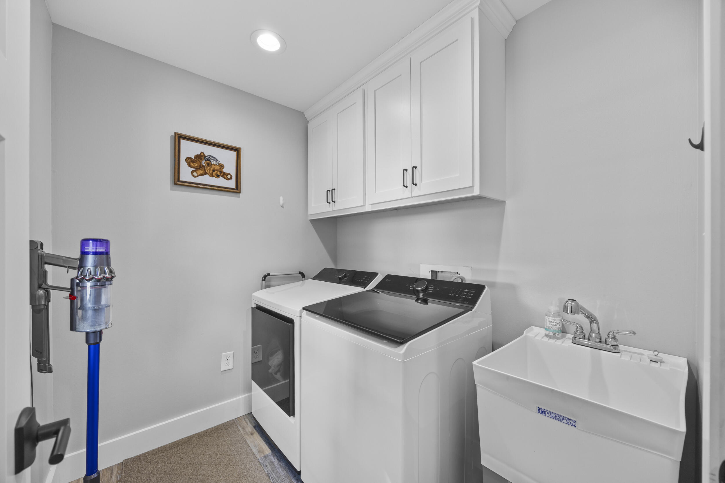 1039 Cole Road Property Photo 39