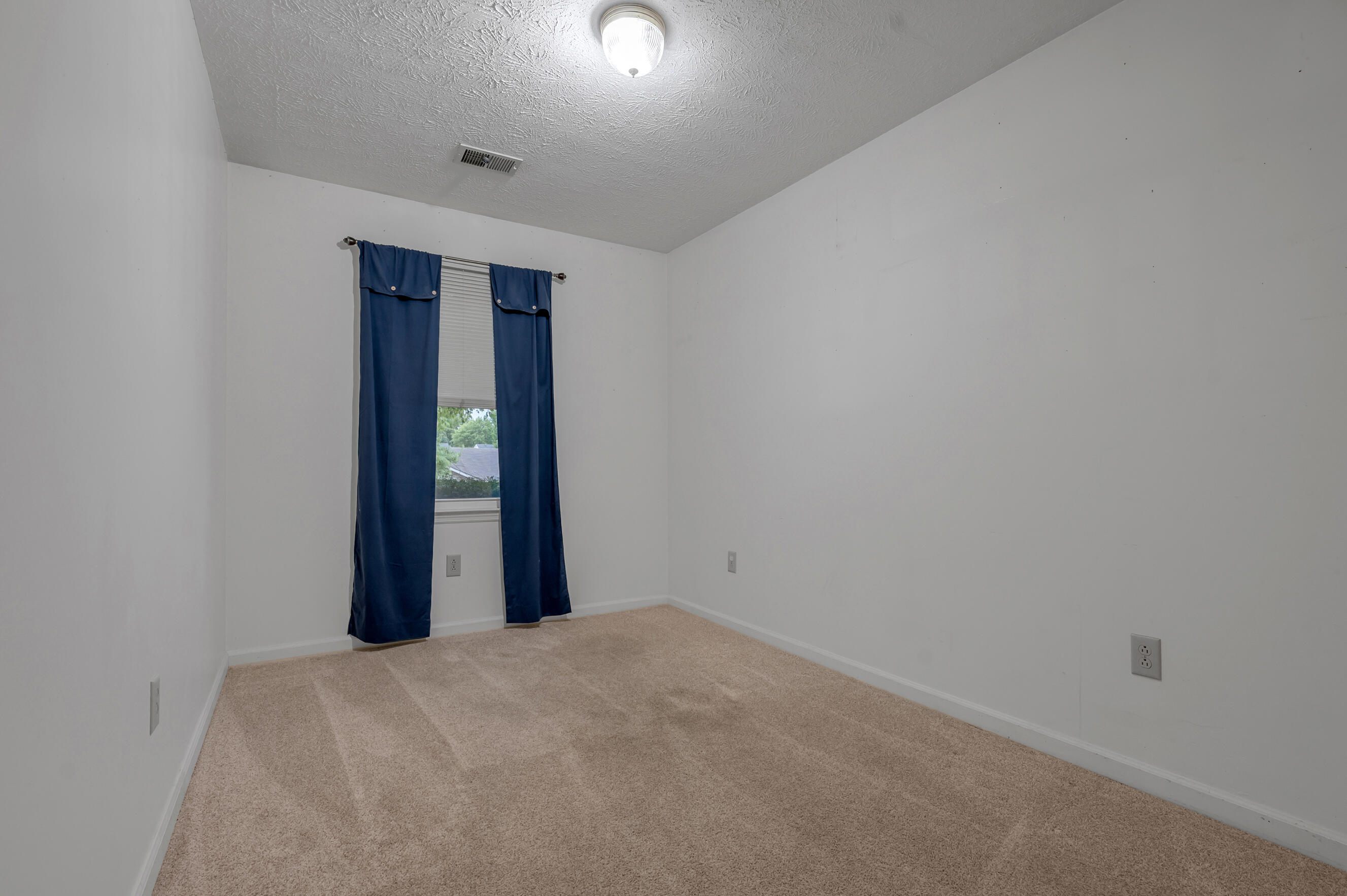 4664 Hathway Drive Property Photo 19