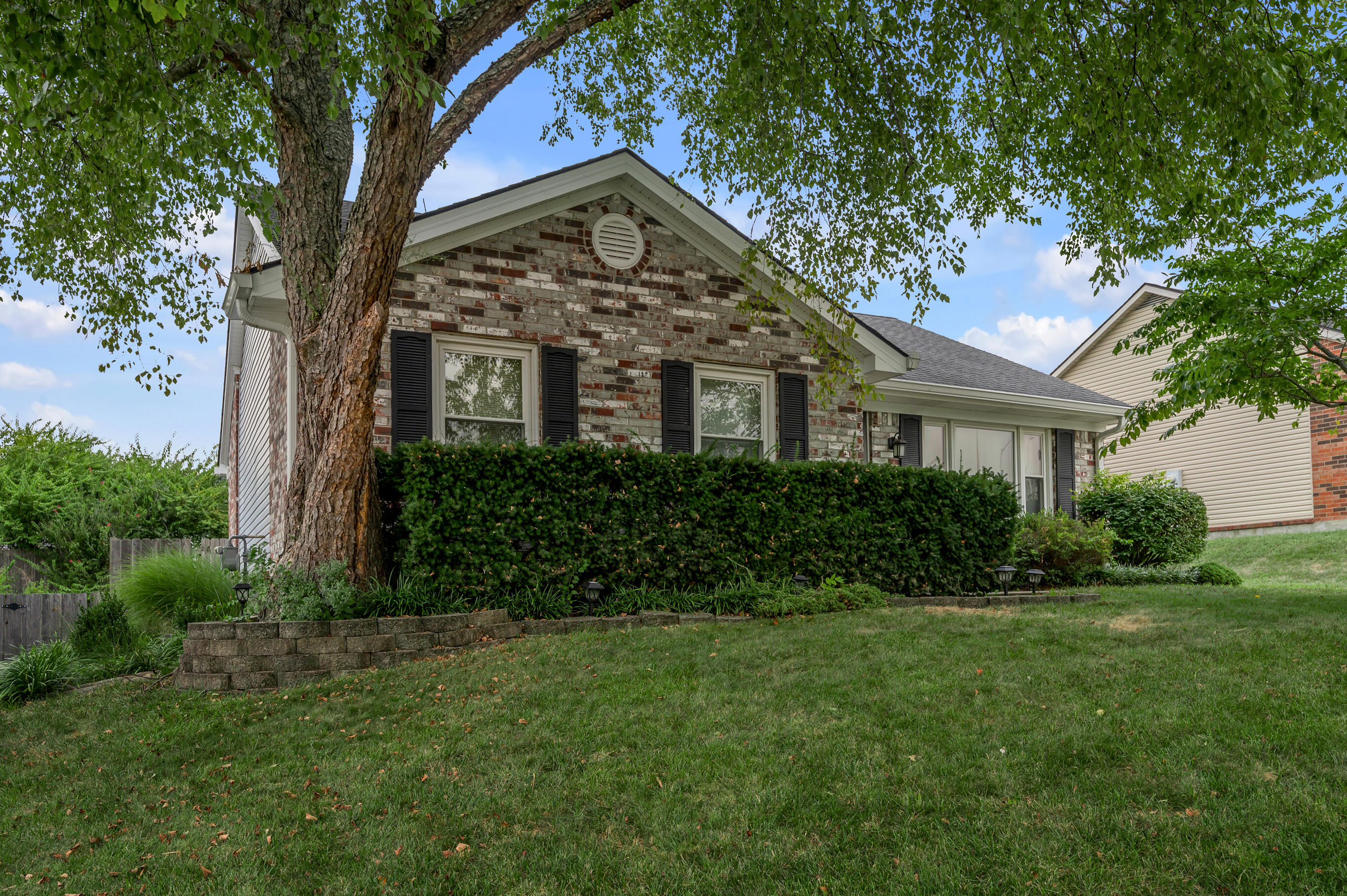 4664 Hathway Drive Property Photo 30