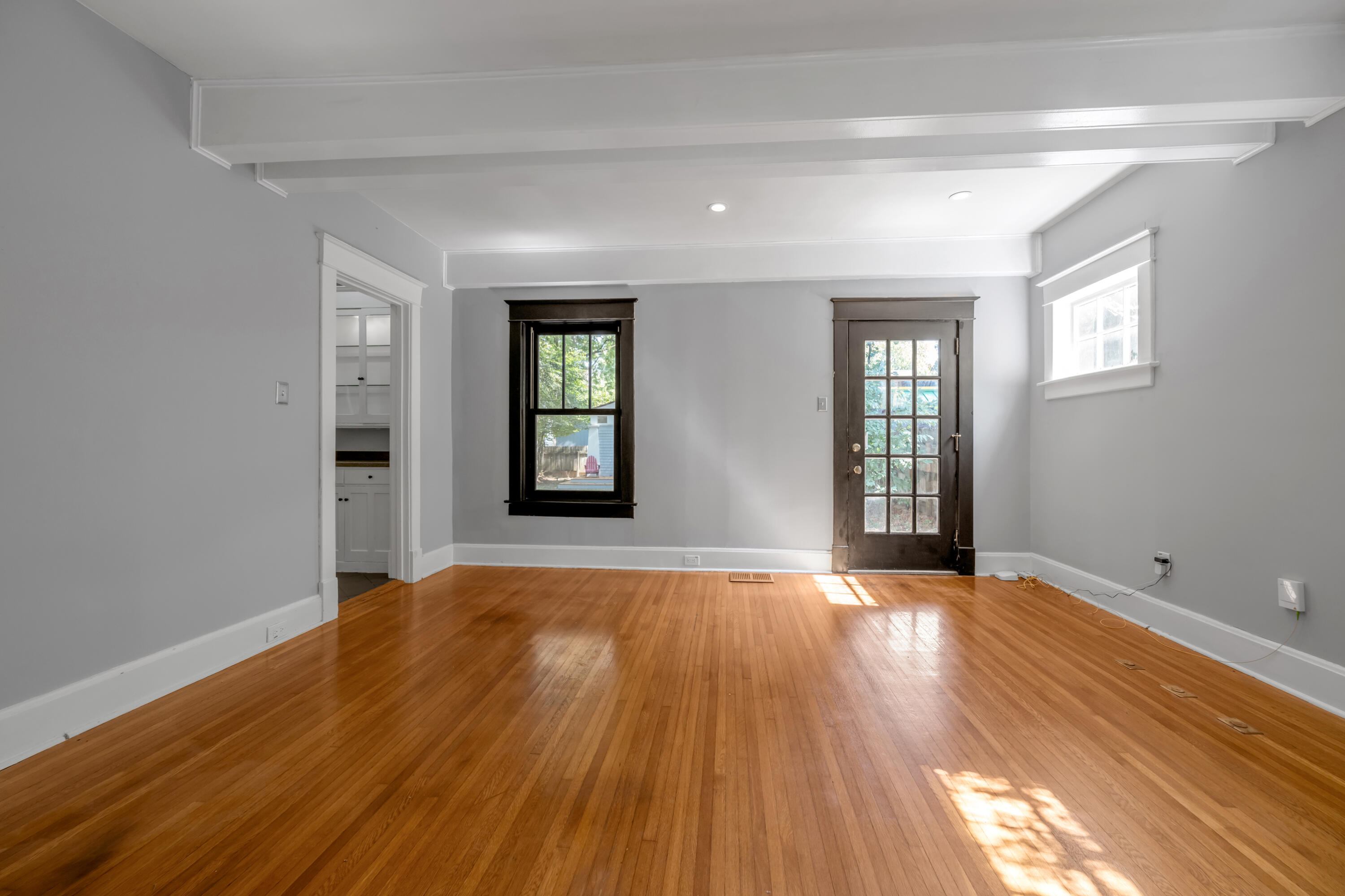 703 Bullock Place Property Photo 10