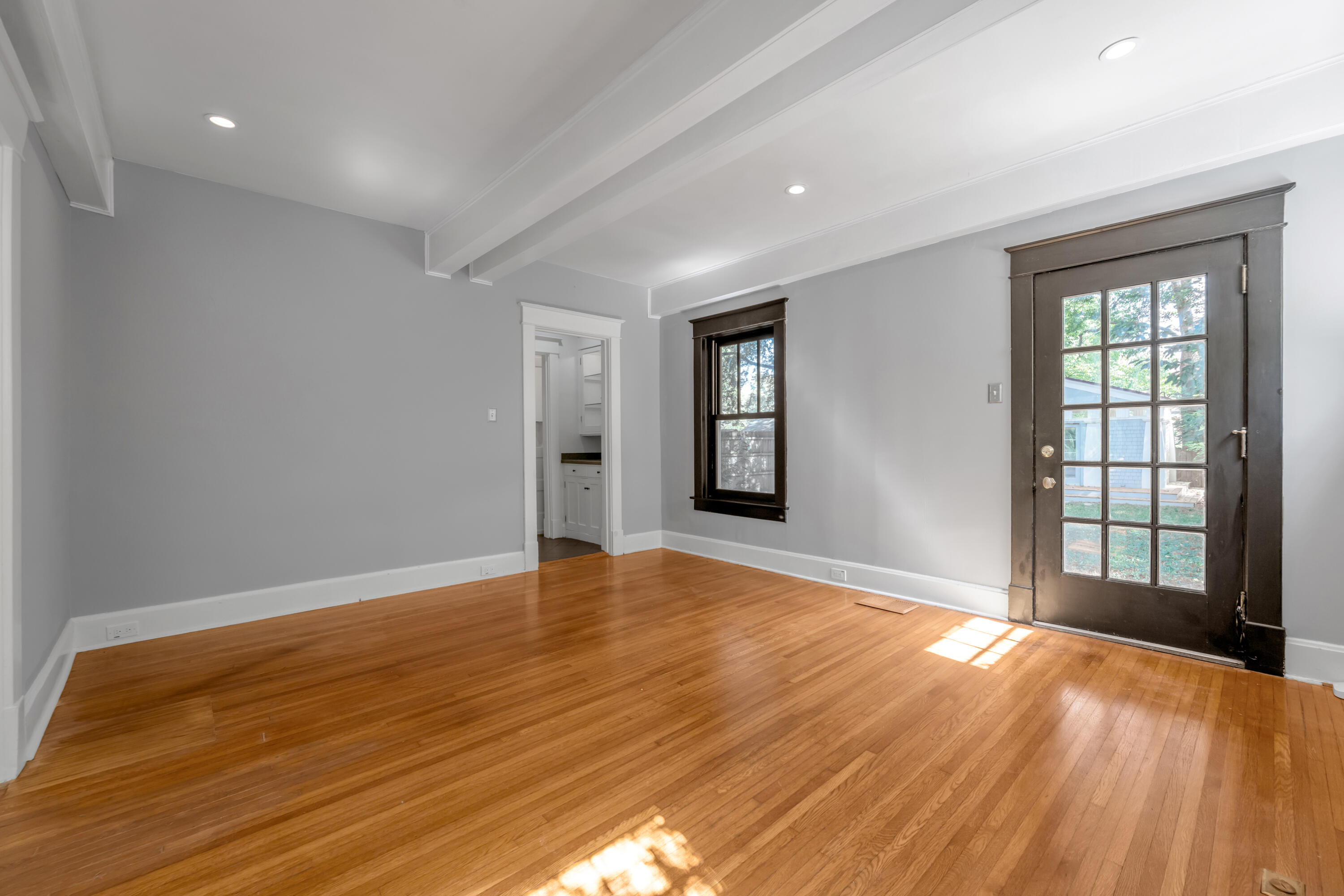 703 Bullock Place Property Photo 11