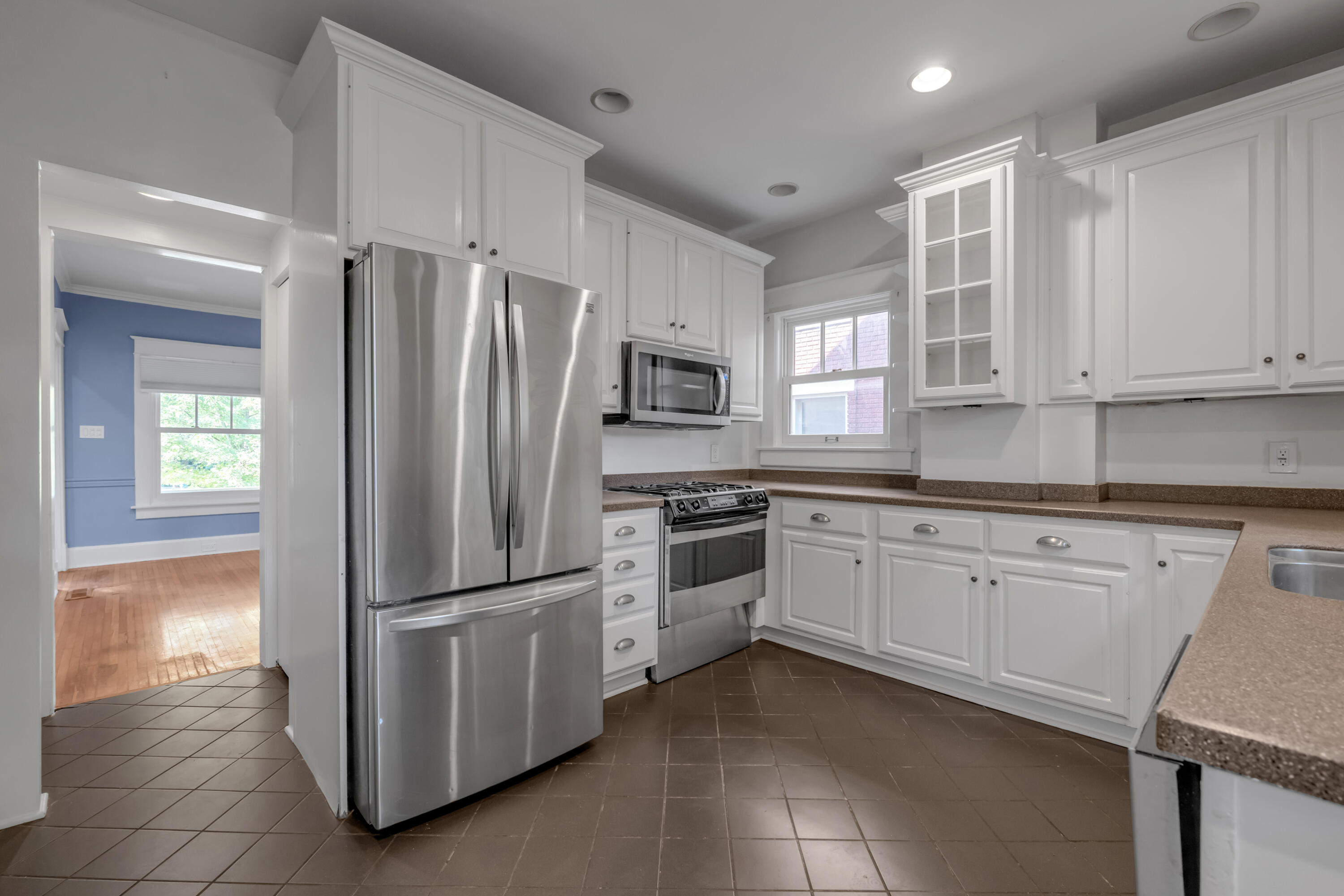 703 Bullock Place Property Photo 16
