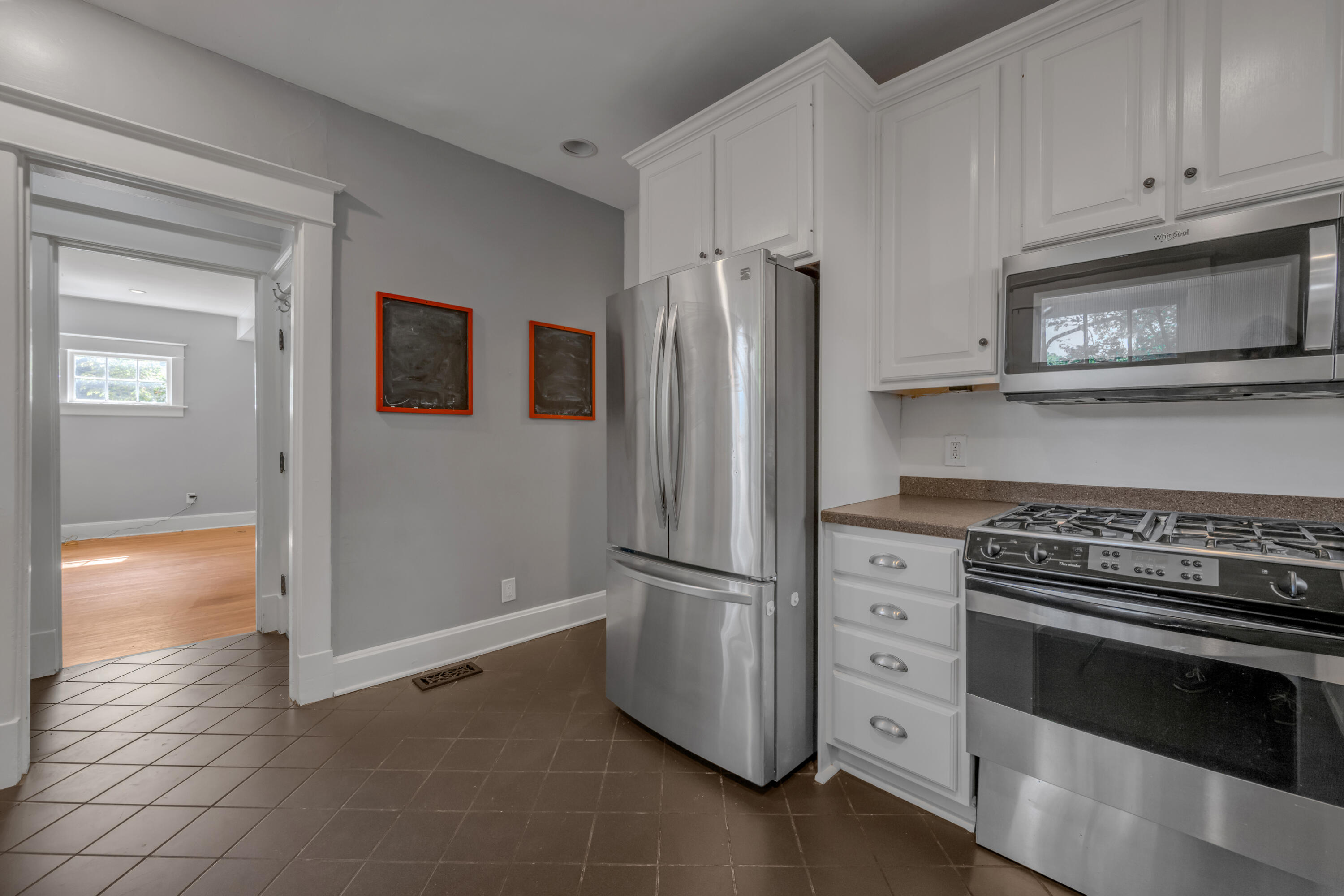 703 Bullock Place Property Photo 19