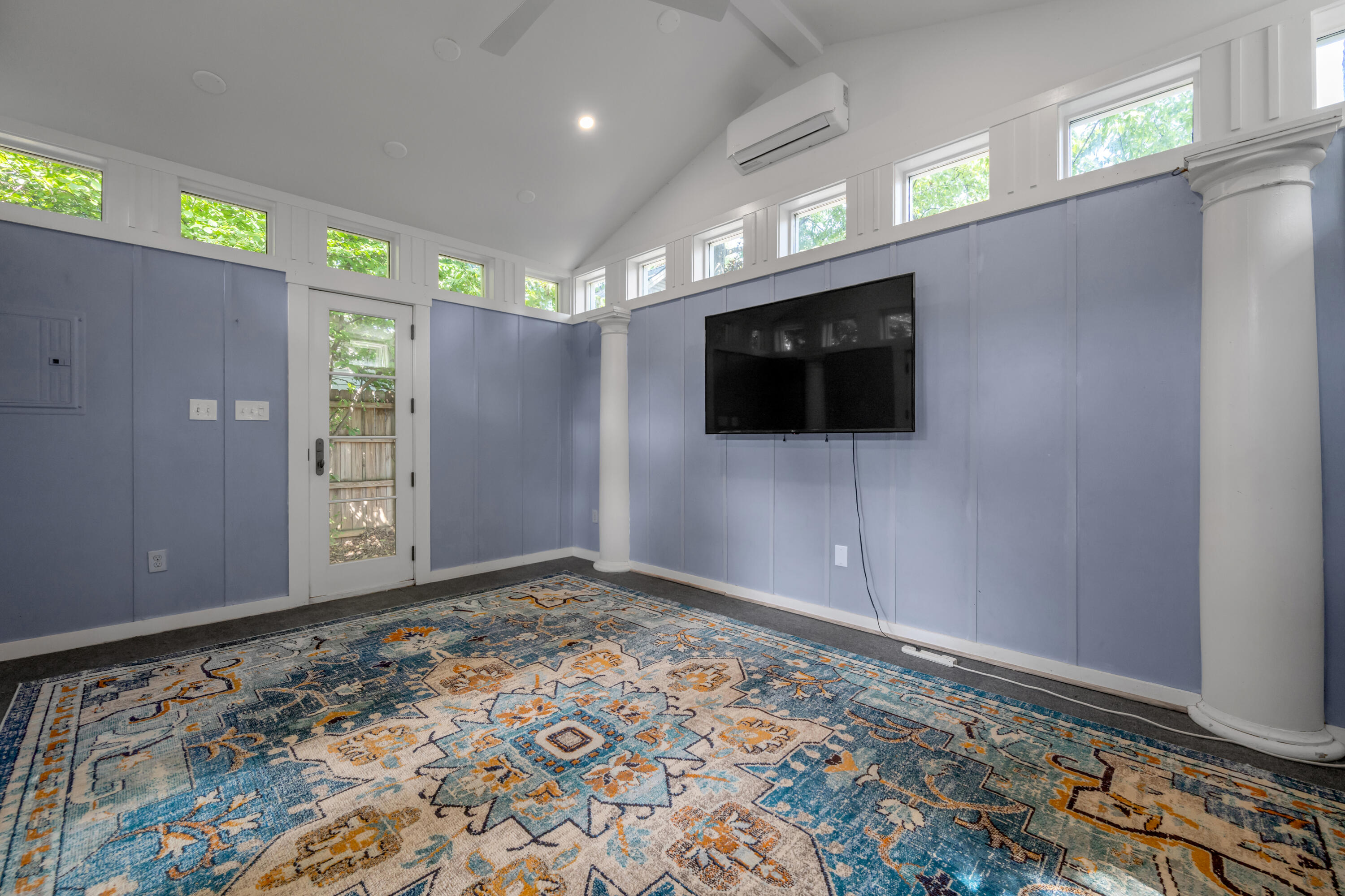 703 Bullock Place Property Photo 49