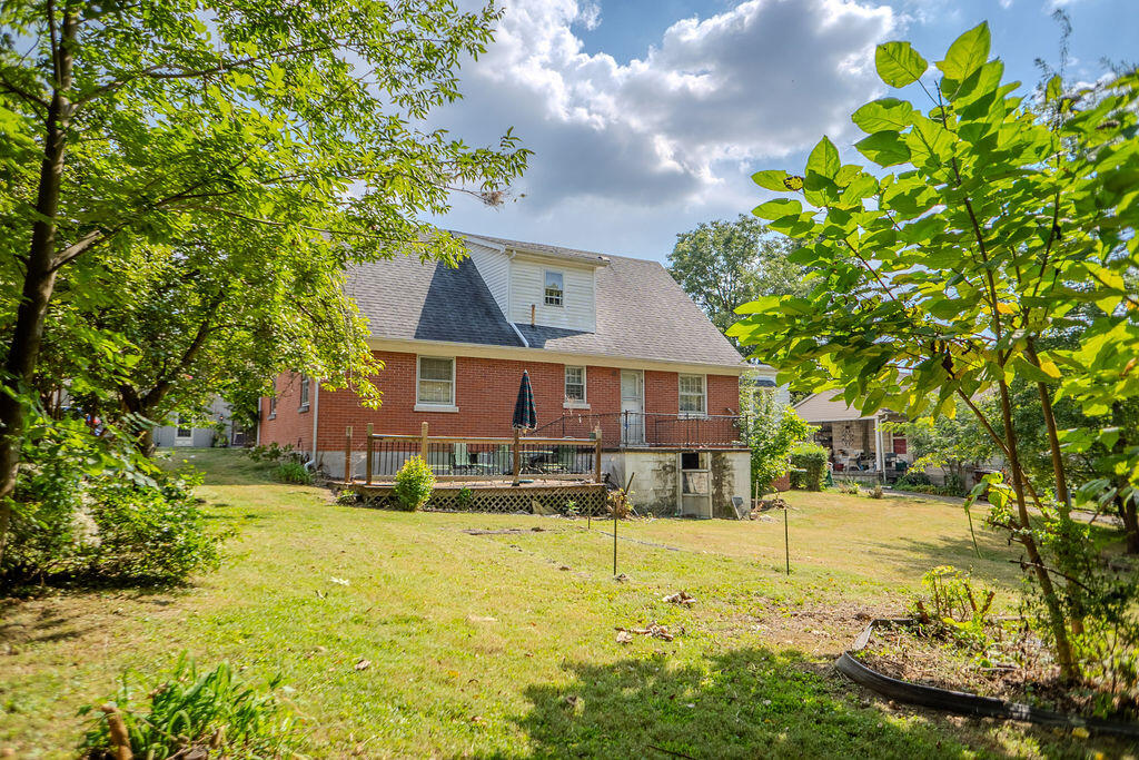 103 Bennett Court Property Photo 31