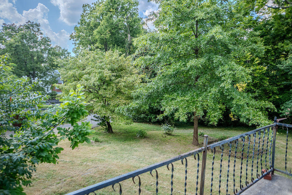103 Bennett Court Property Photo 34