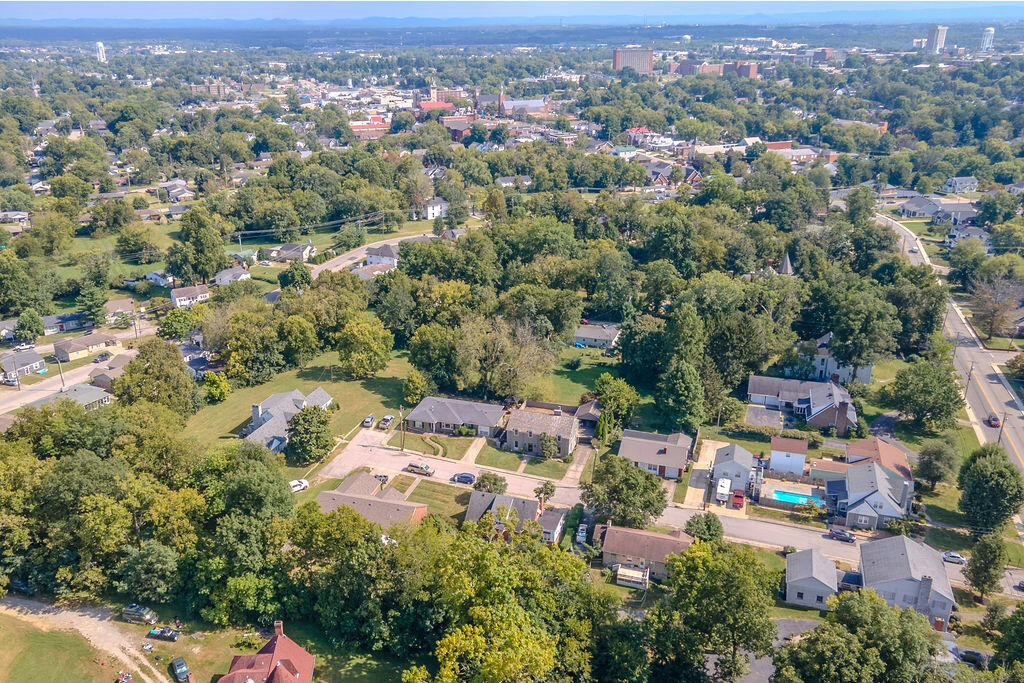 103 Bennett Court Property Photo 40