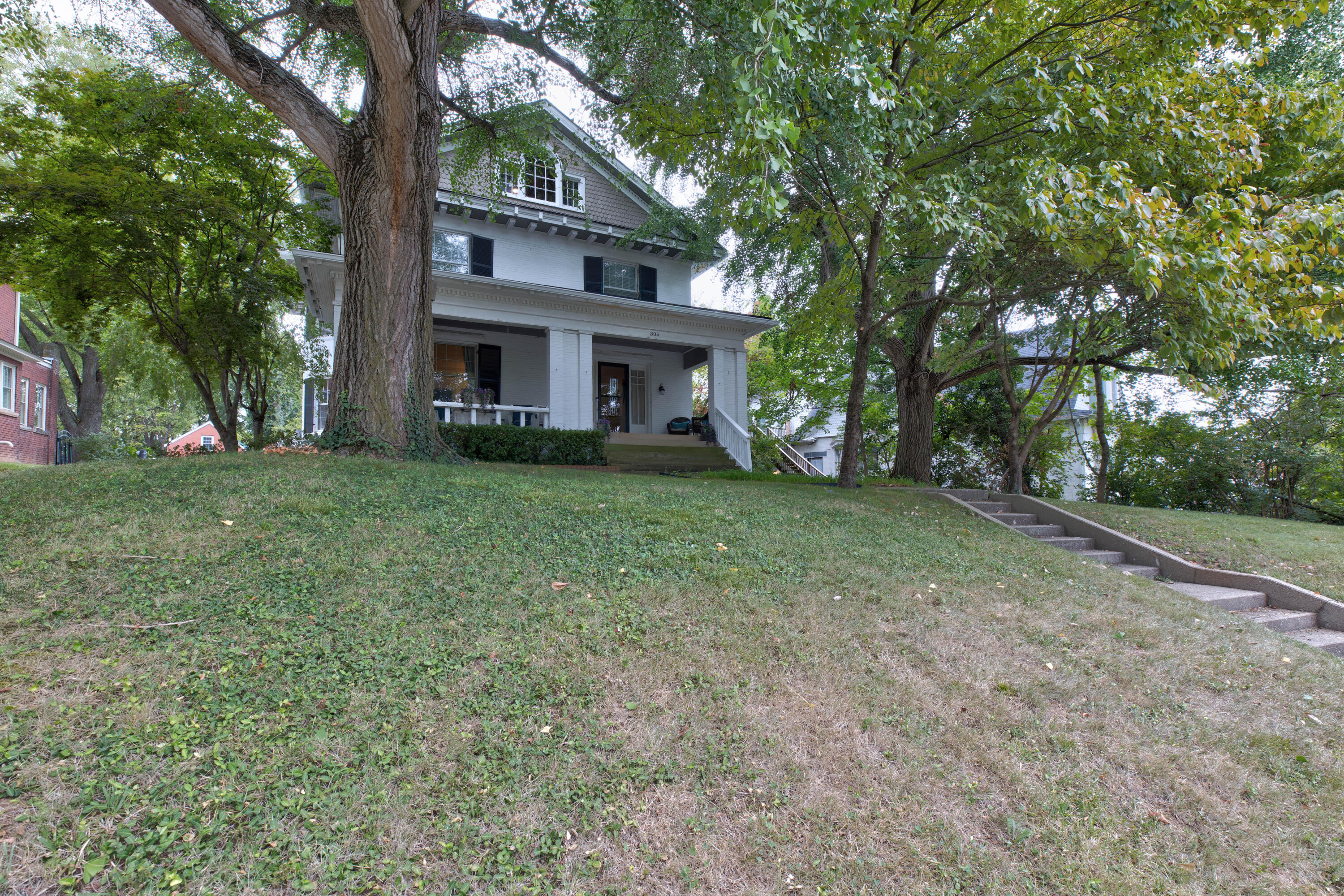 305 W Main Street Property Photo 71