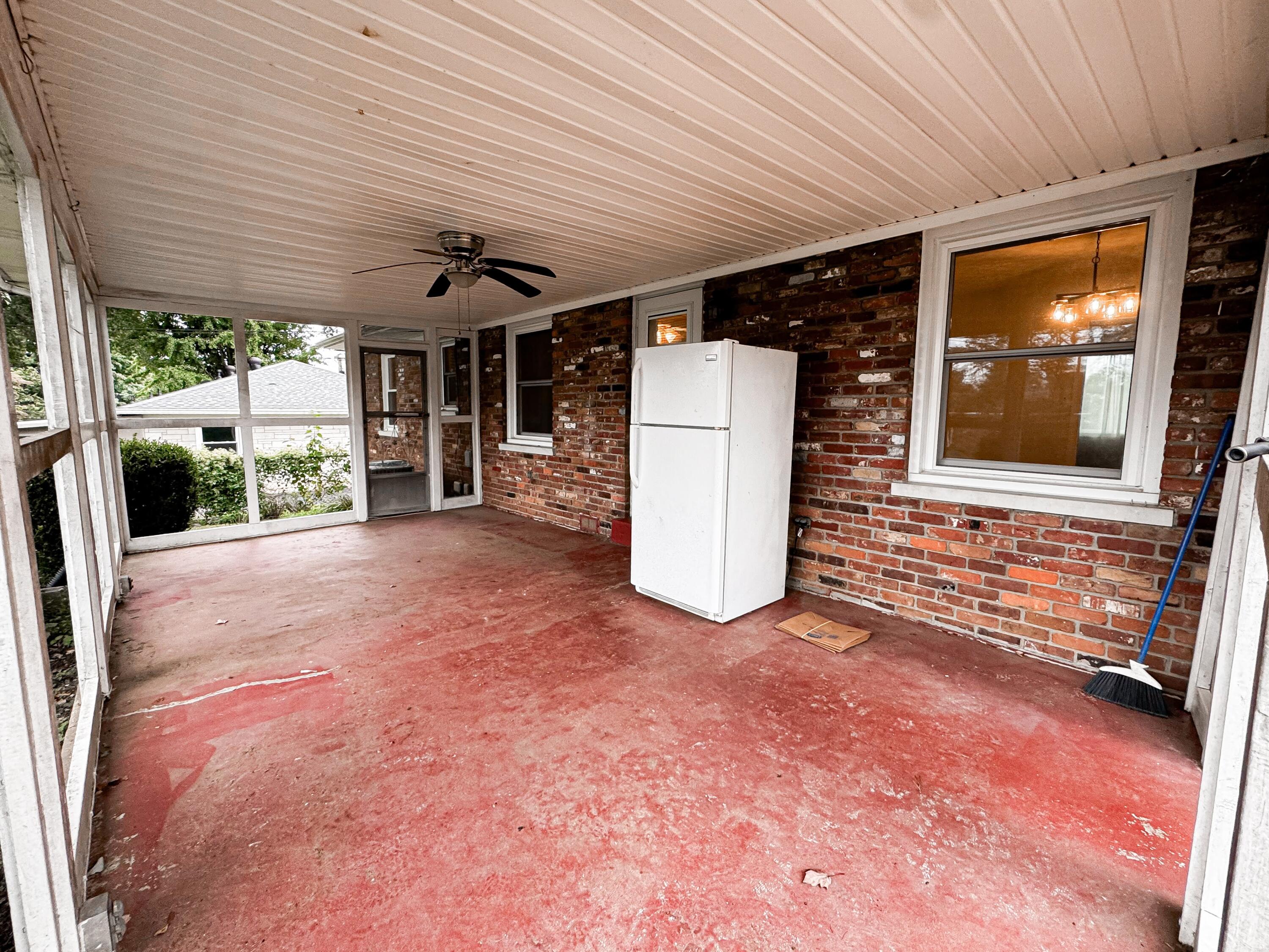 1037 Algonquin Trail Property Photo 44