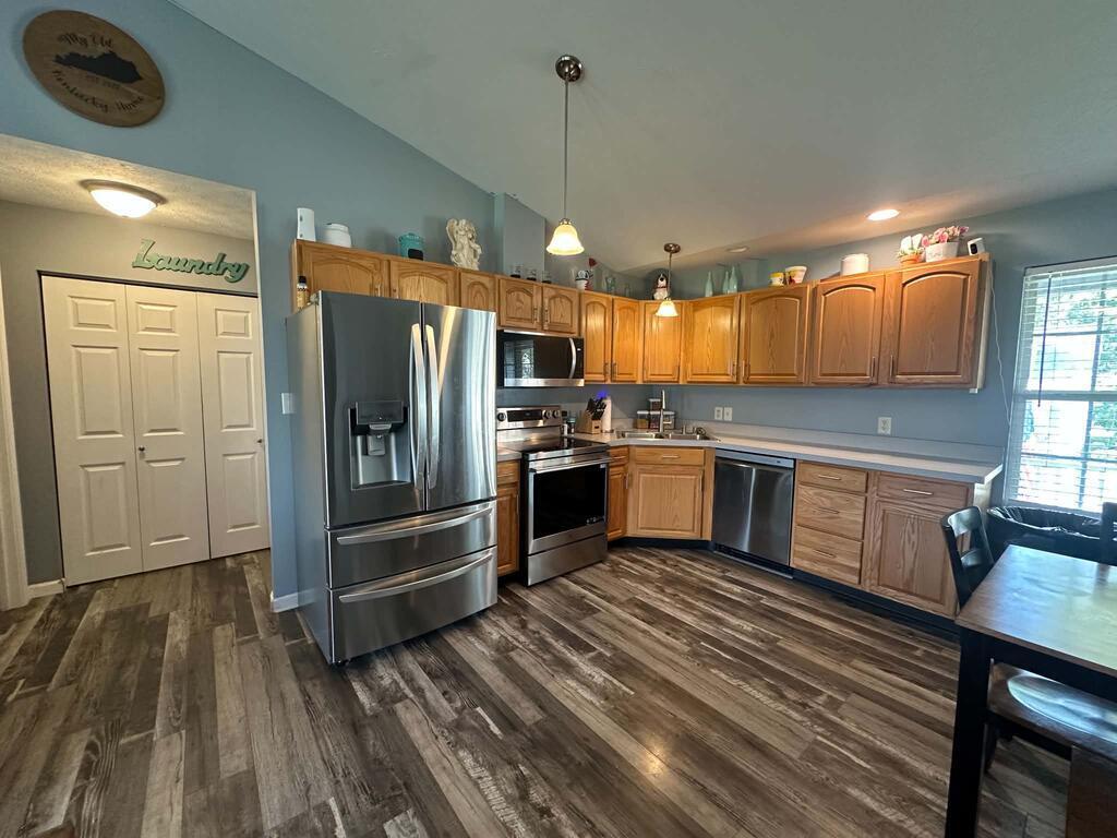 204 Secretariat Street Property Photo 5