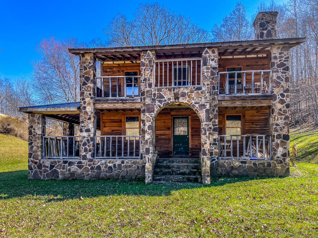 26026415 Property Photo 1