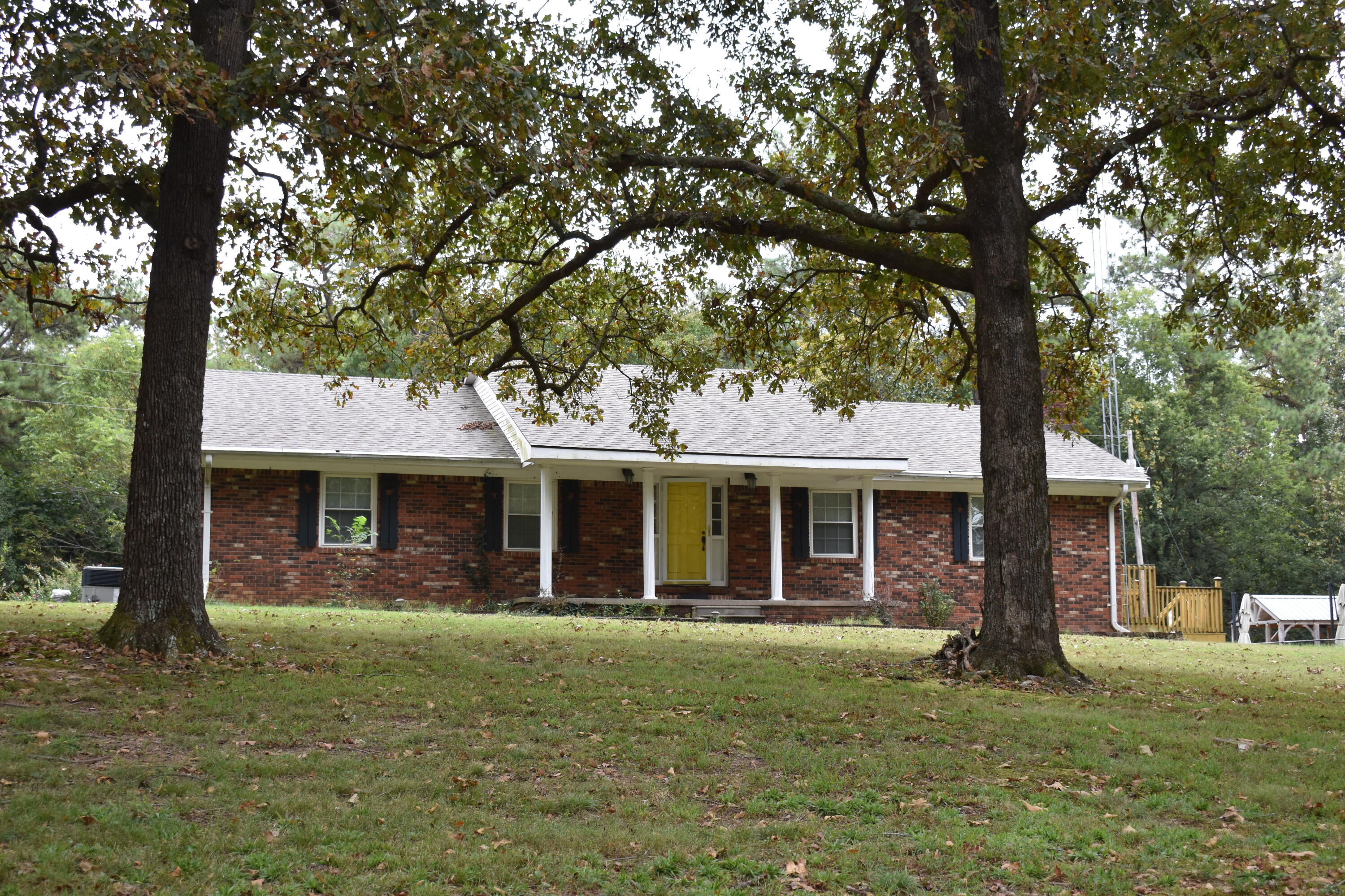 948 Kendall Road Property Photo 1