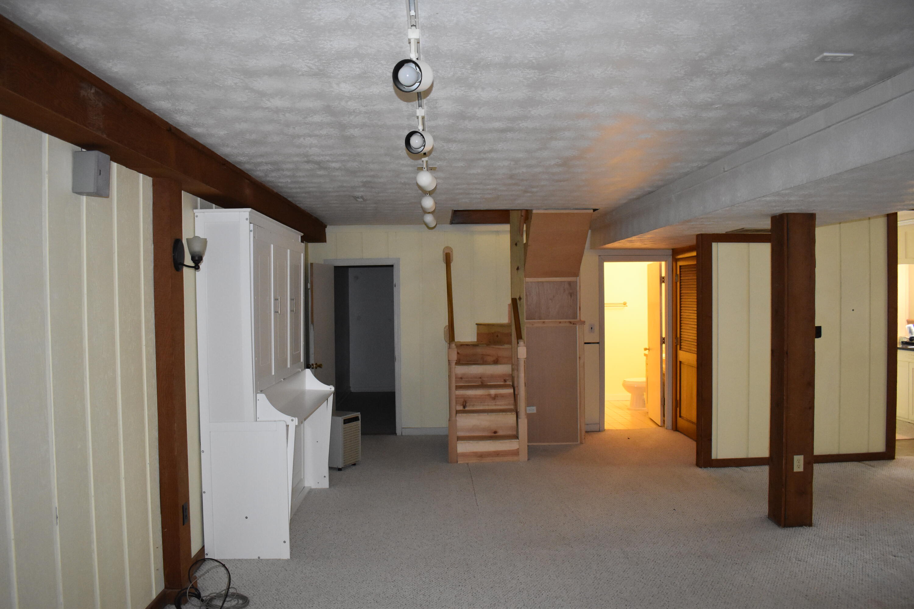 948 Kendall Road Property Photo 18