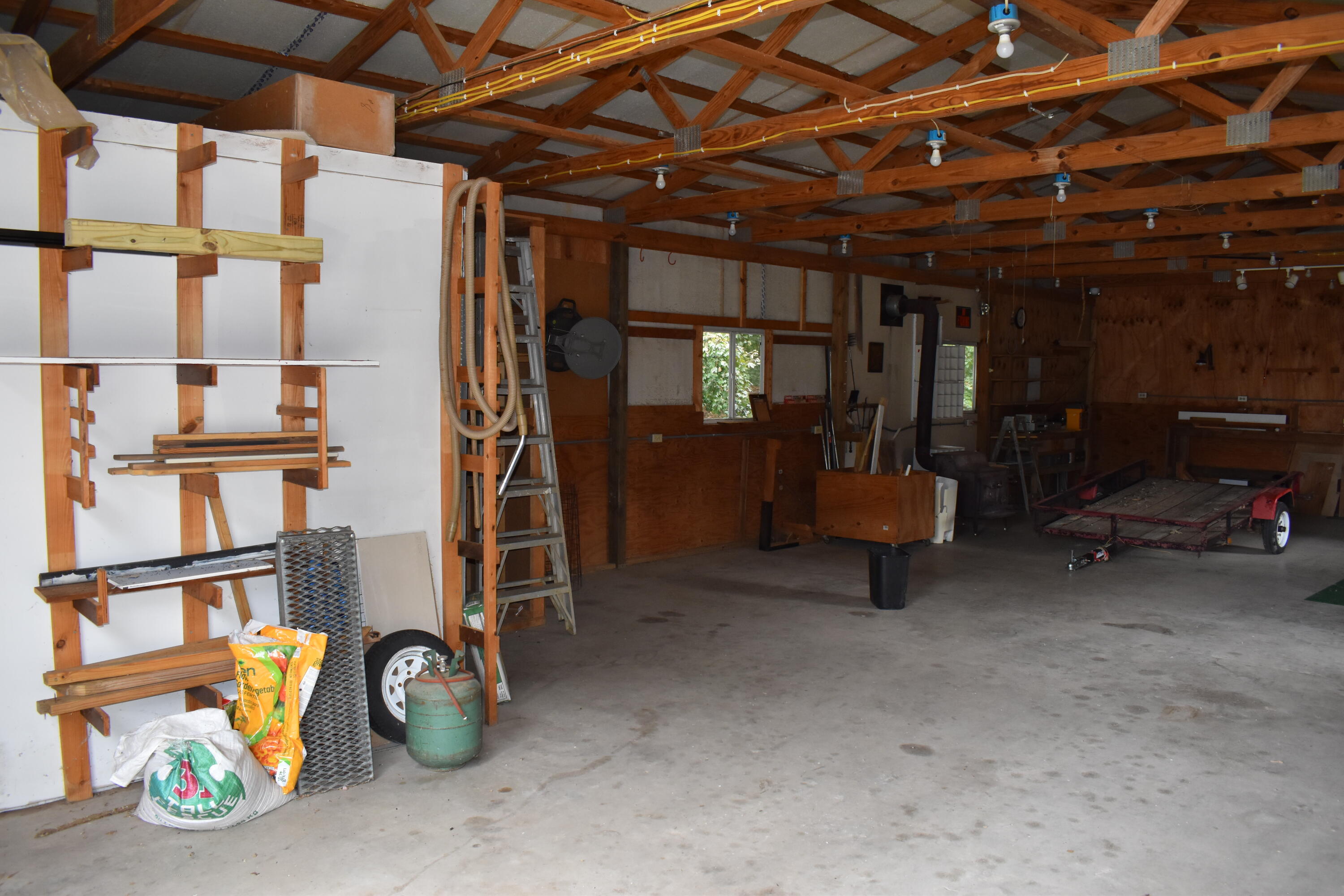 948 Kendall Road Property Photo 32